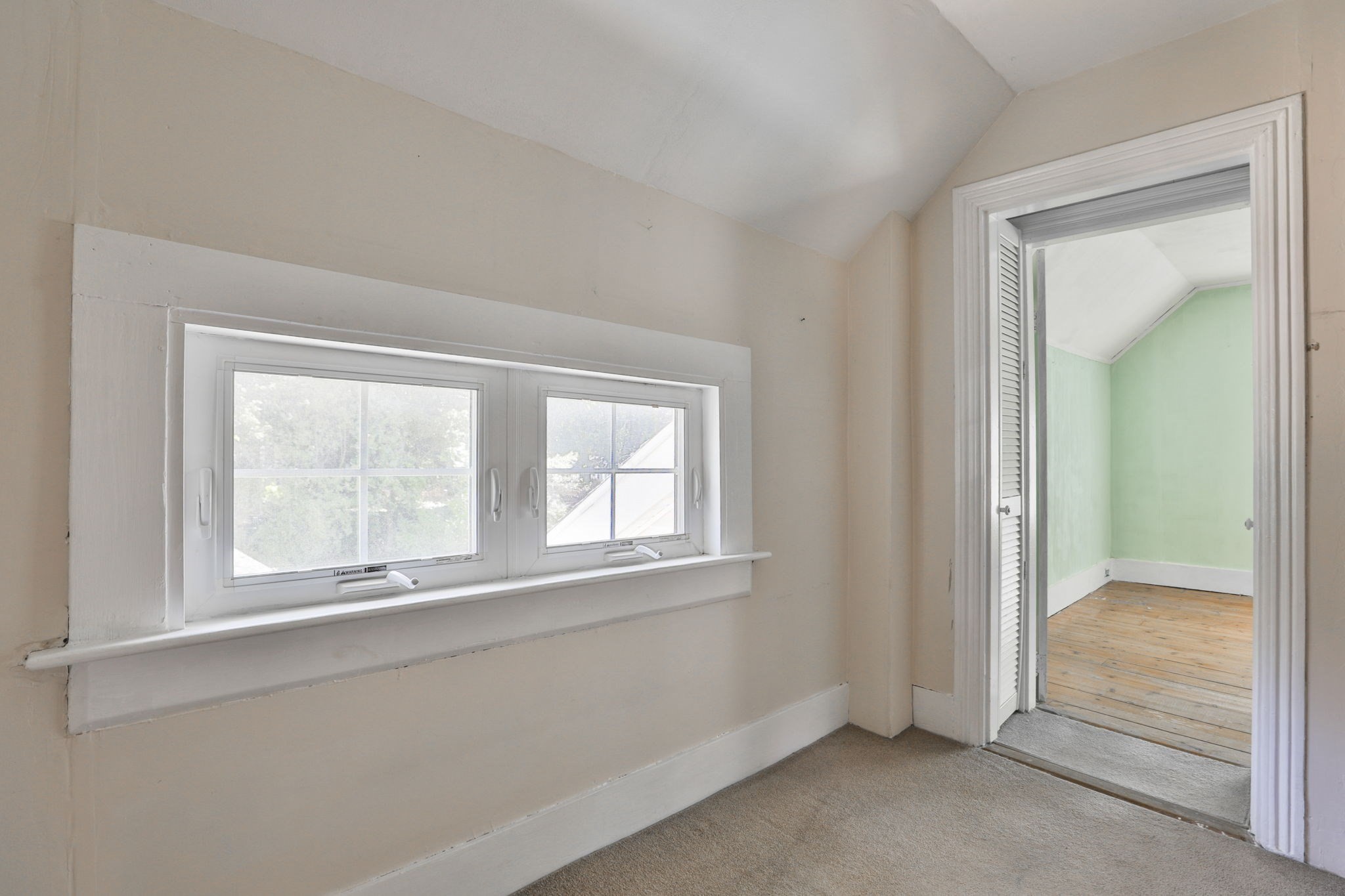 13 Collins St Property Photo 32