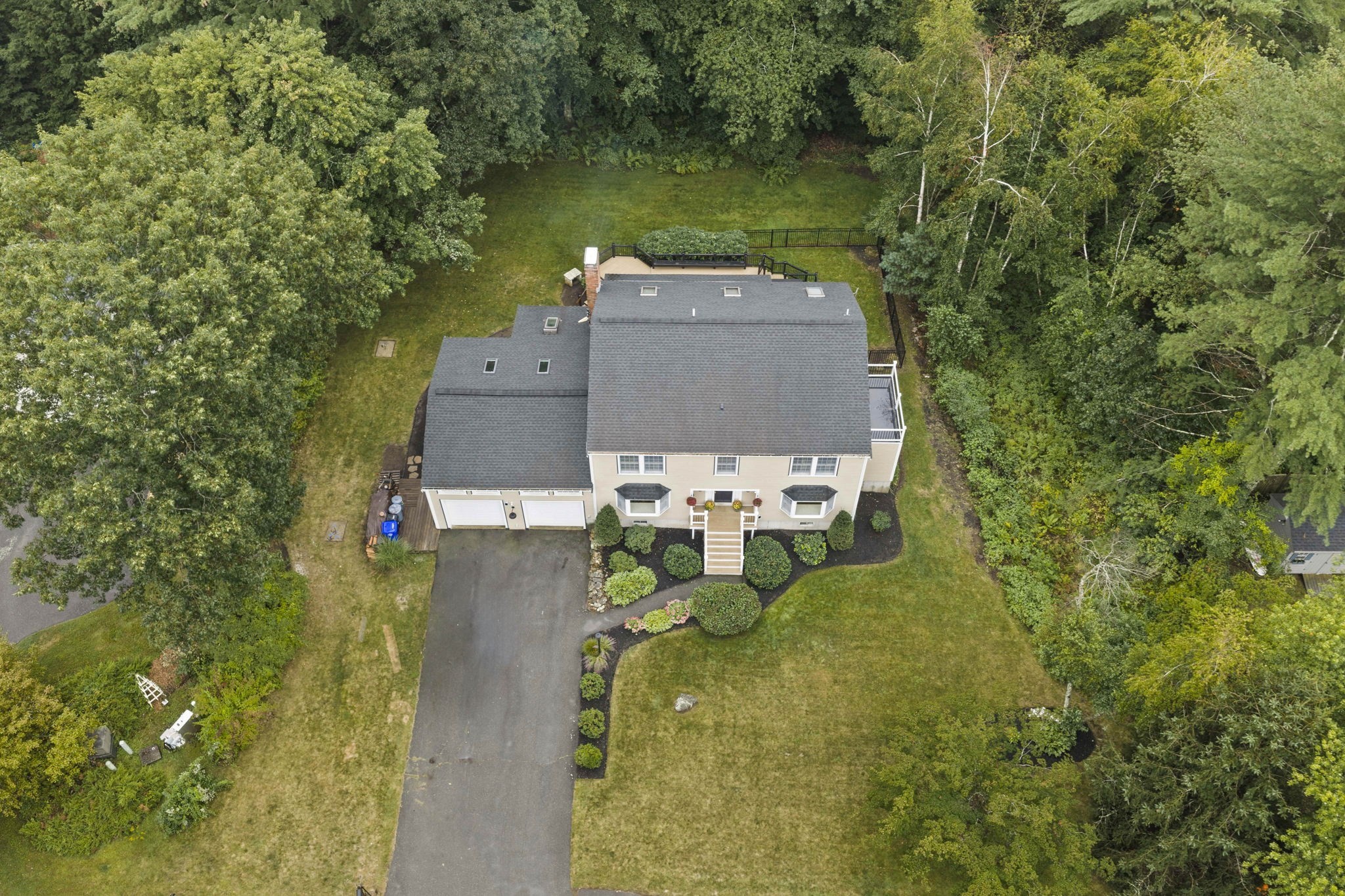 1 Millets Ln Property Photo 39