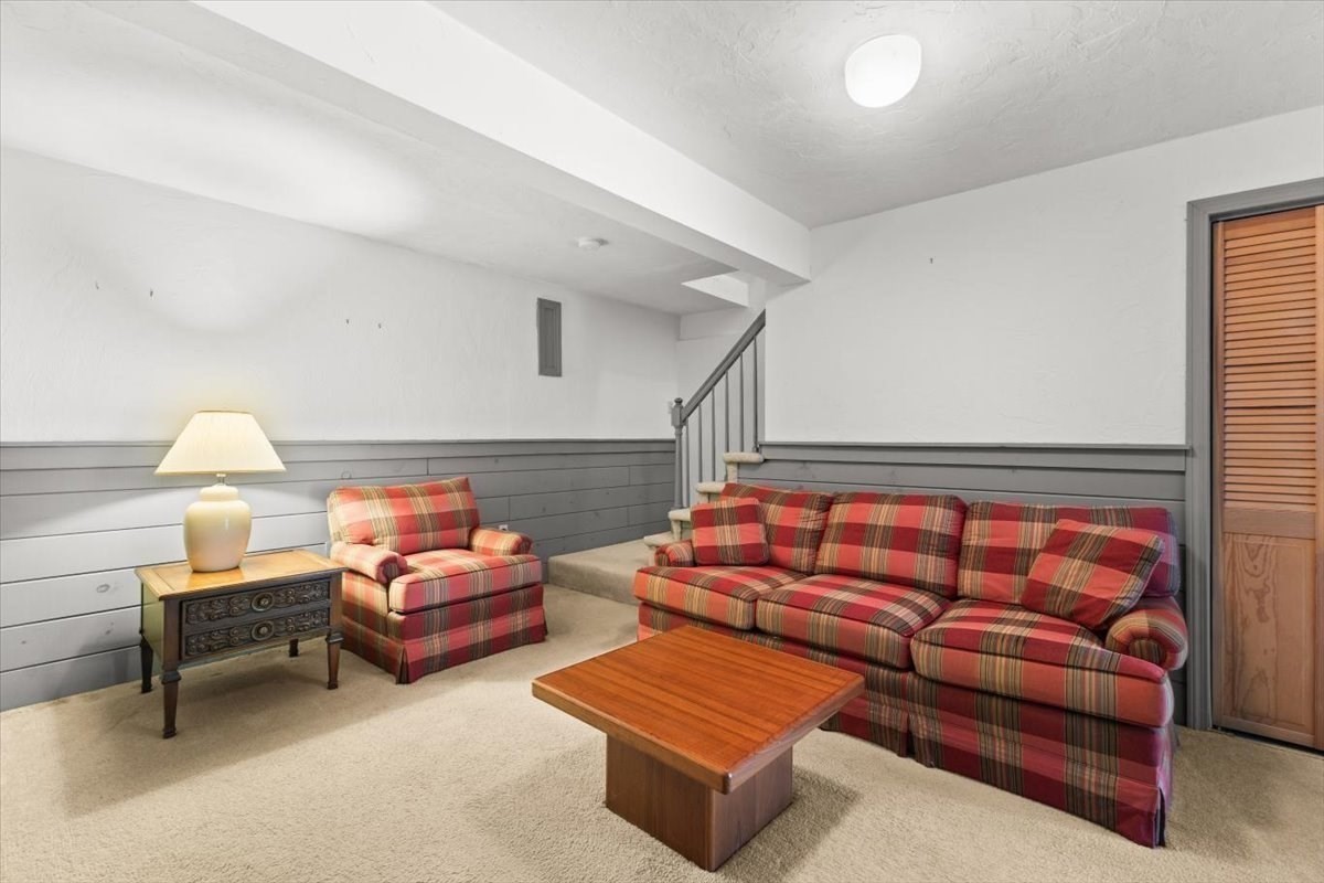 453 Turnpike St # 6 Property Photo 25