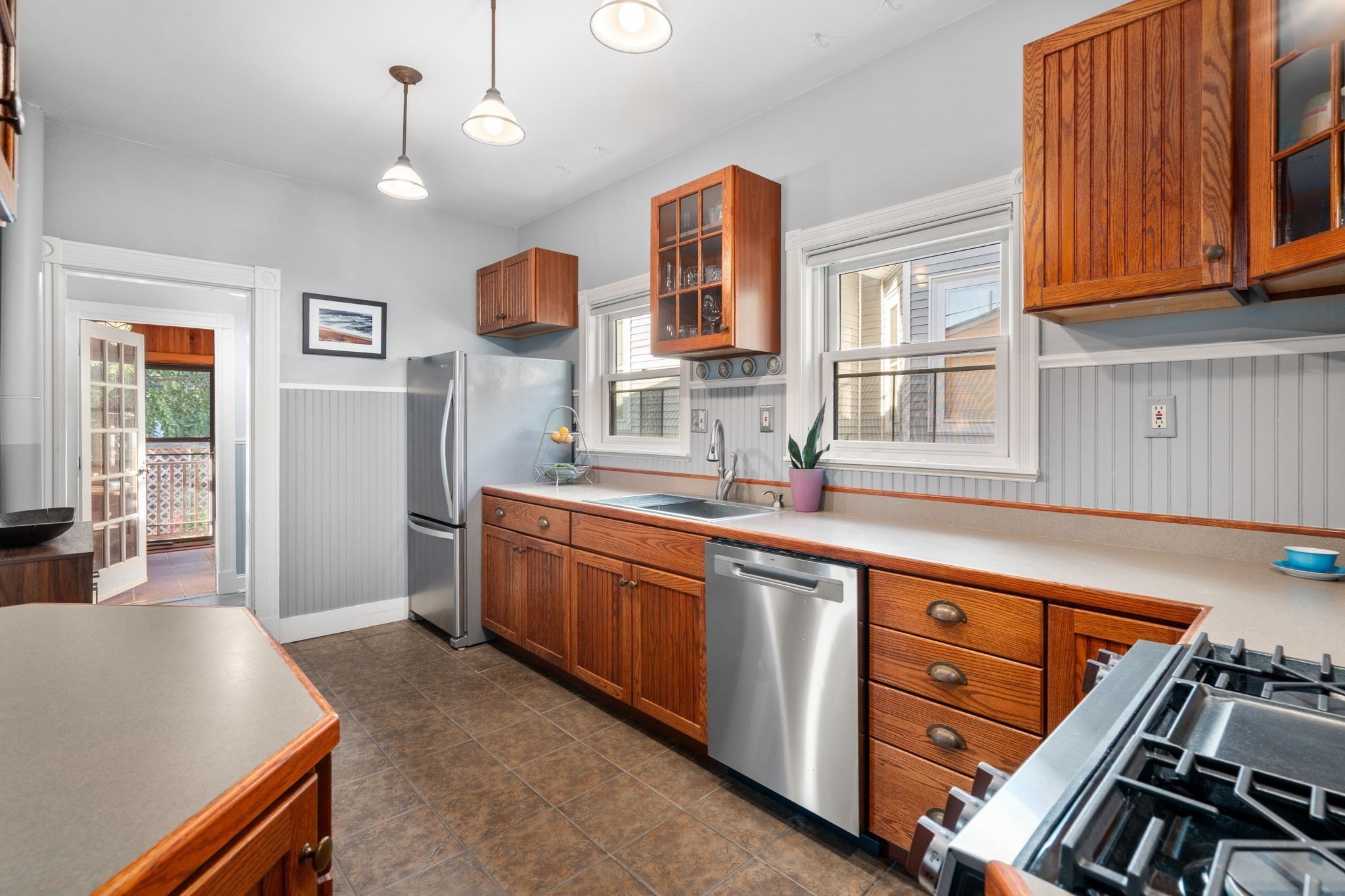 30 Dracut Street Property Photo 15
