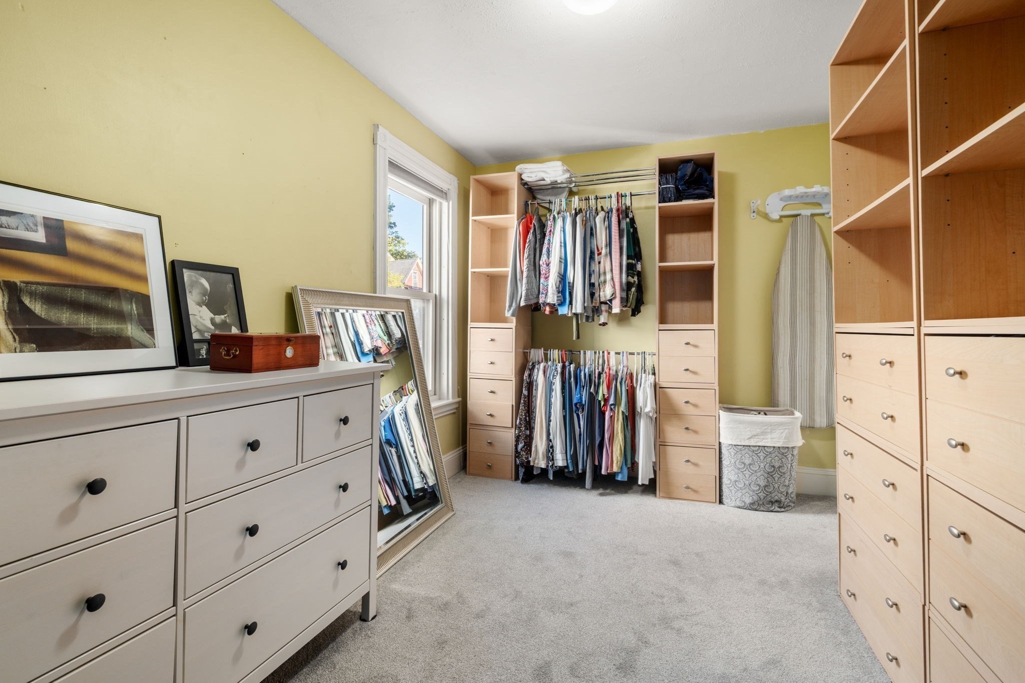 30 Dracut Street Property Photo 25