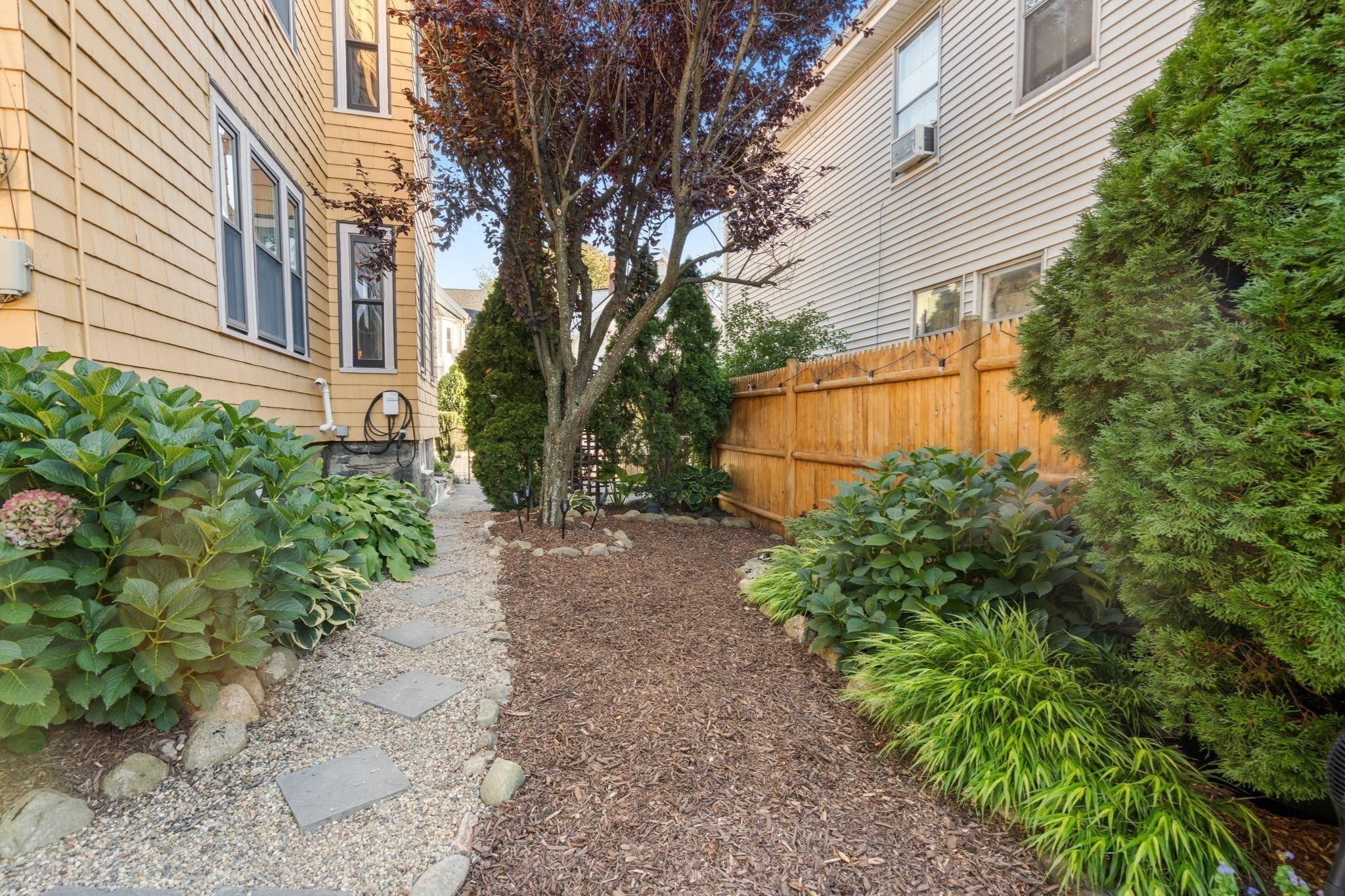30 Dracut Street Property Photo 33