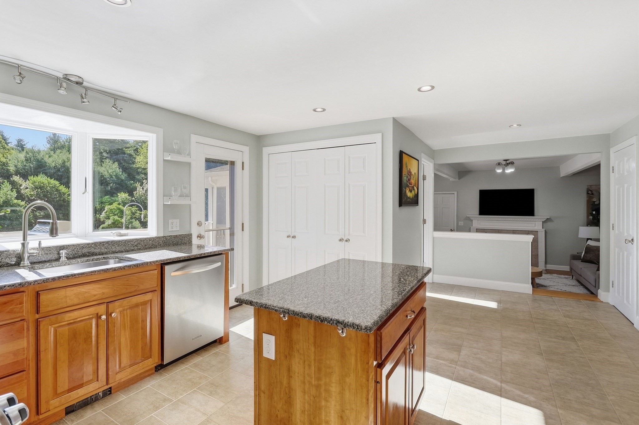 320 Heald Road Property Photo 10