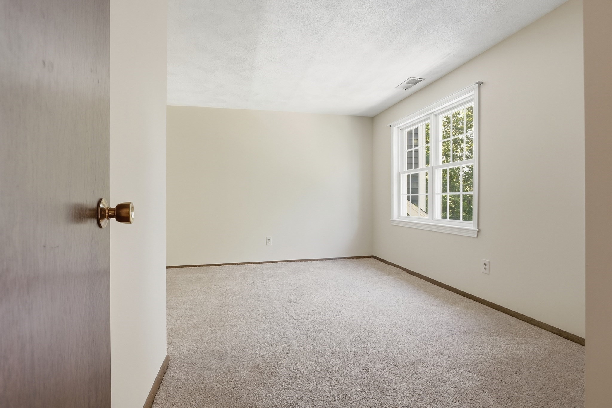 100 Baldwin # 100 Property Photo 13