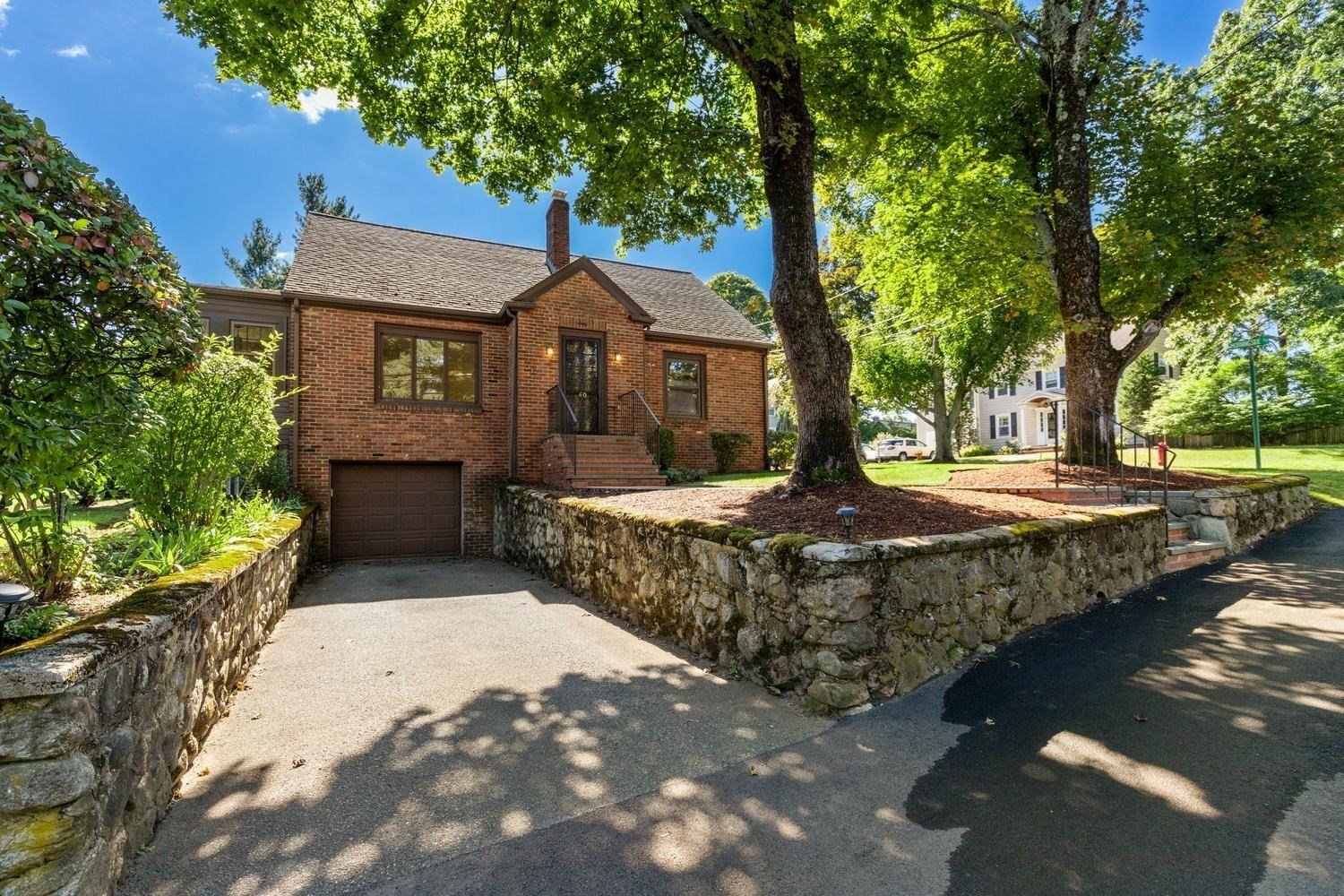 60 Prospect St Property Photo 1