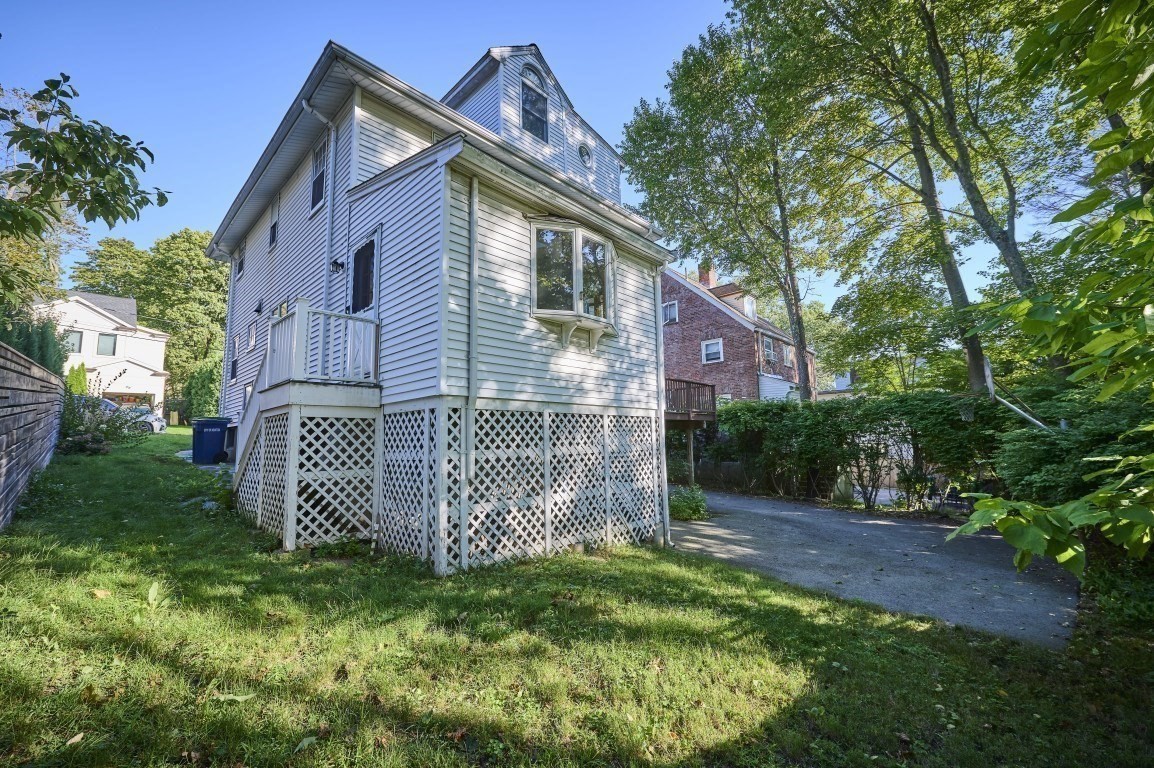 9 Princeton St Property Photo 26