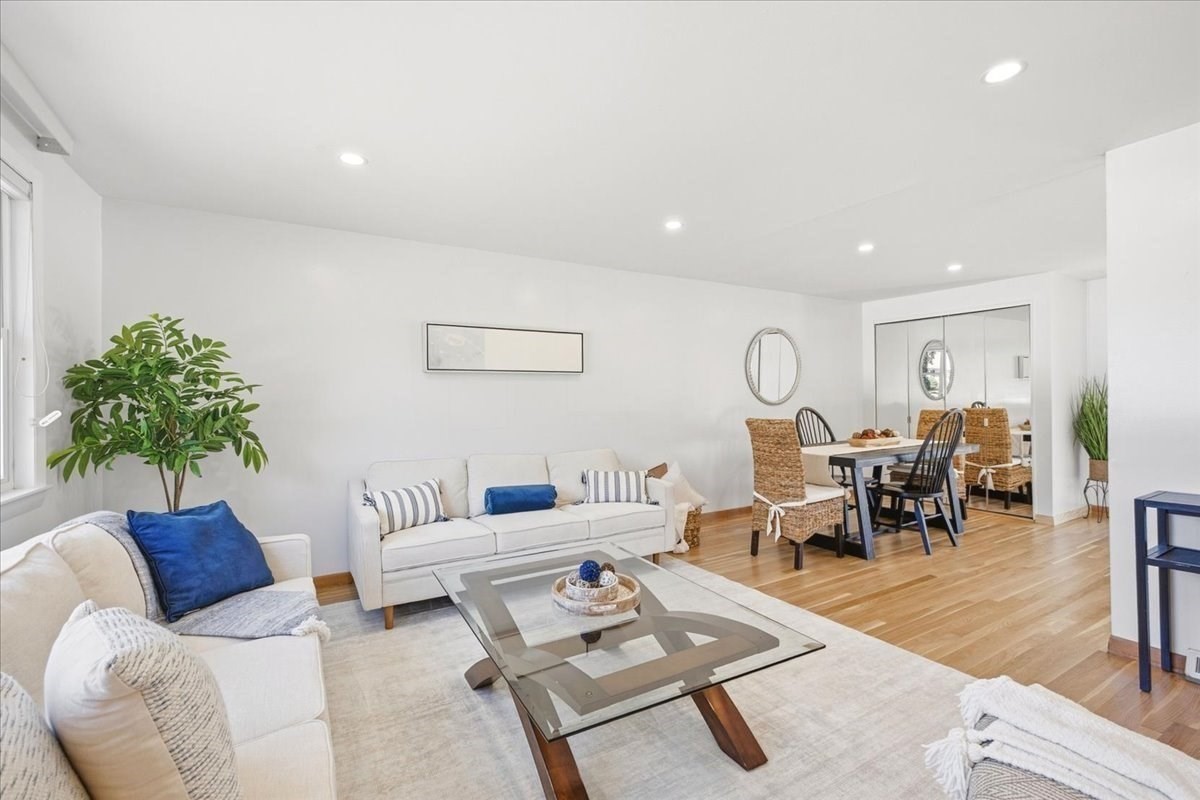 5 Moreau St Property Photo 5