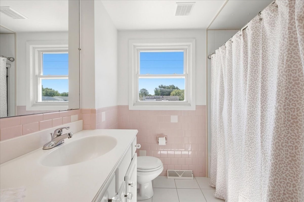 5 Moreau St Property Photo 17