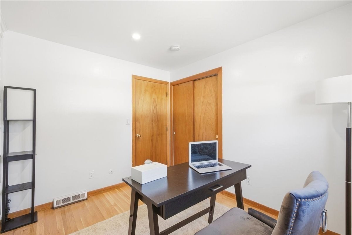 5 Moreau St Property Photo 25