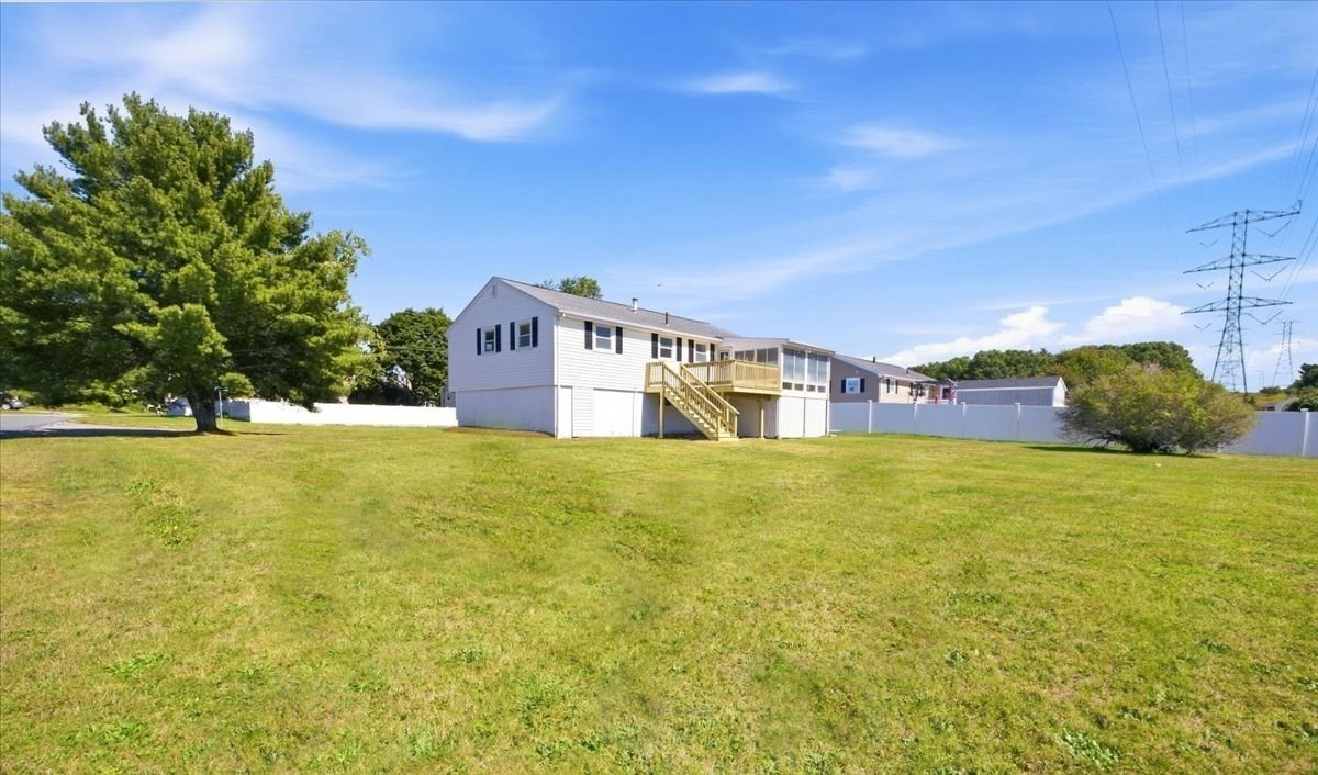 5 Moreau St Property Photo 37