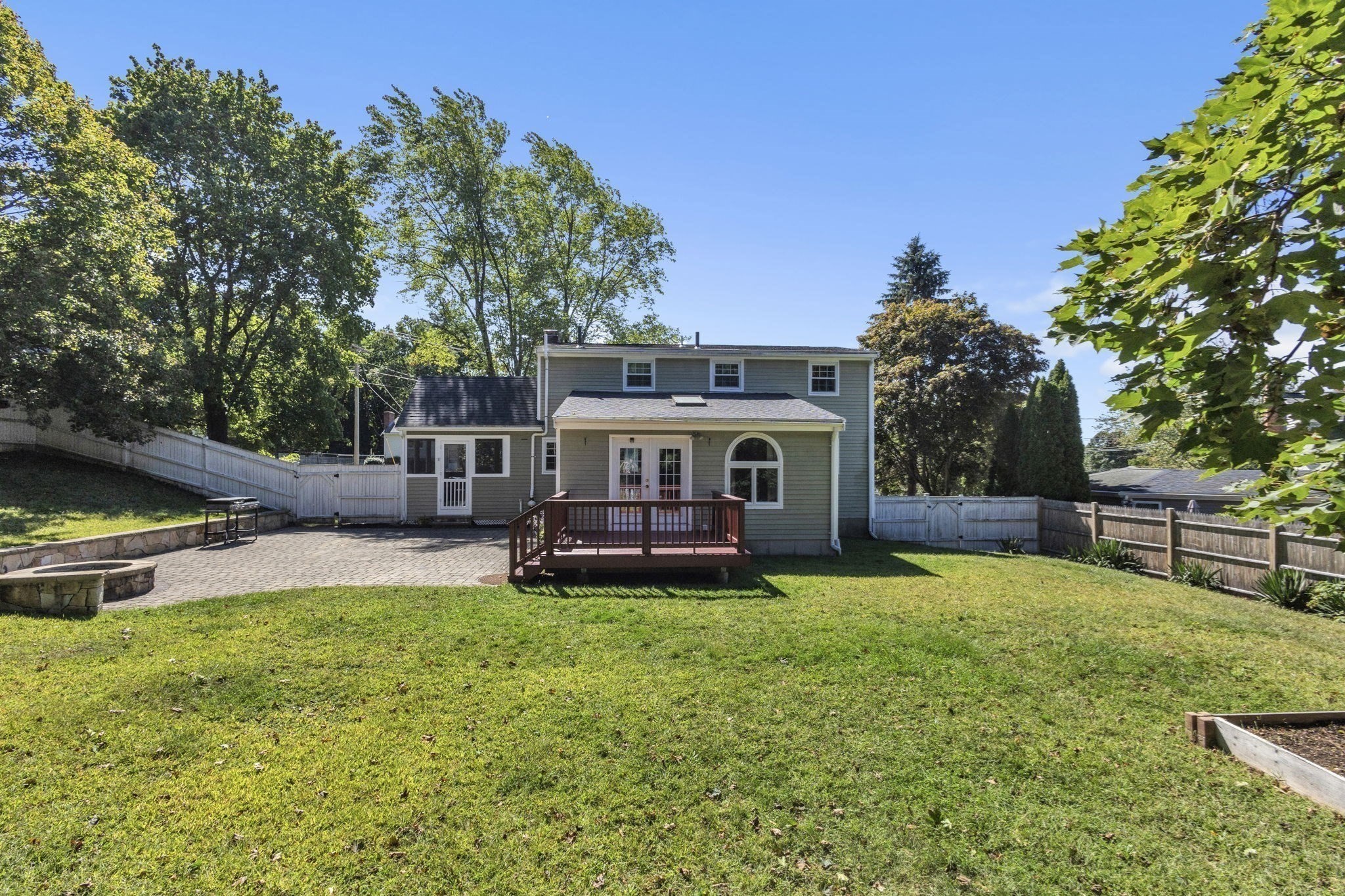 4 Stratton Rd Property Photo 35