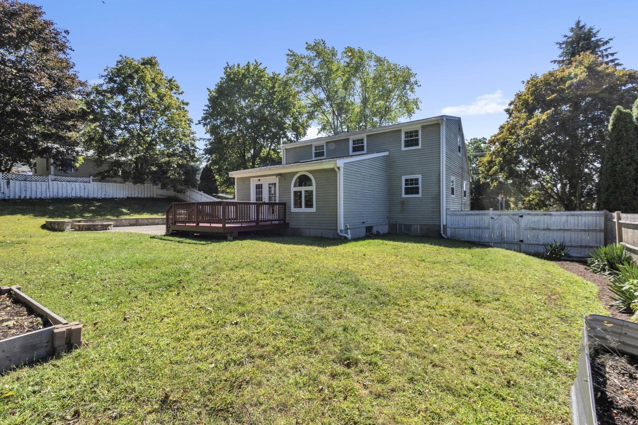 4 Stratton Rd Property Photo 36