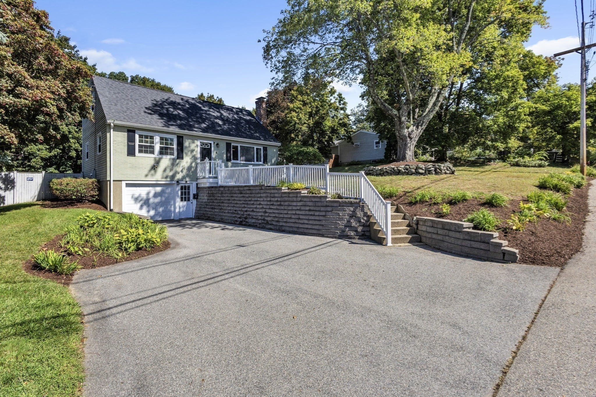 4 Stratton Rd Property Photo 39