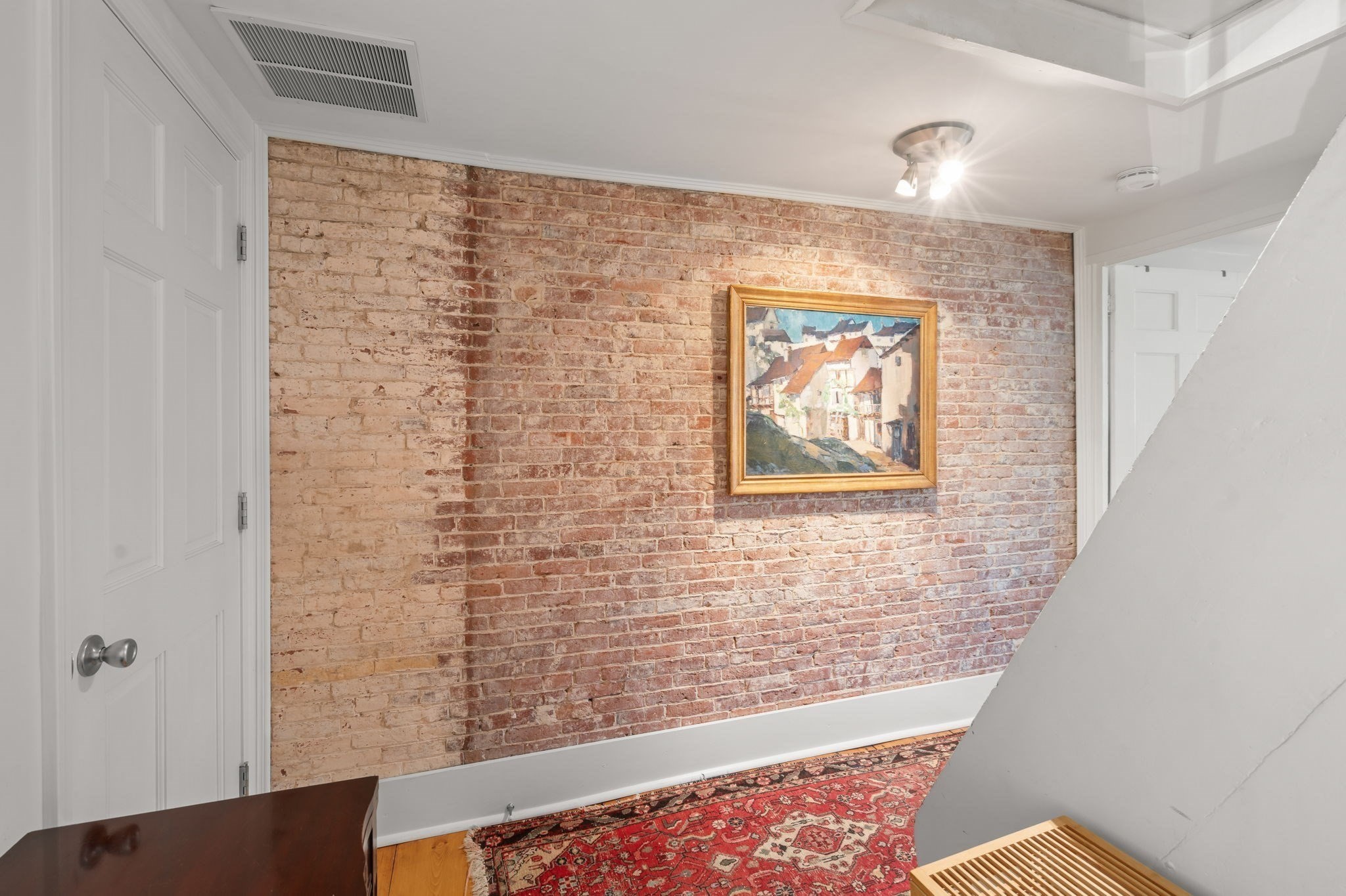 41 Middle St Property Photo 23