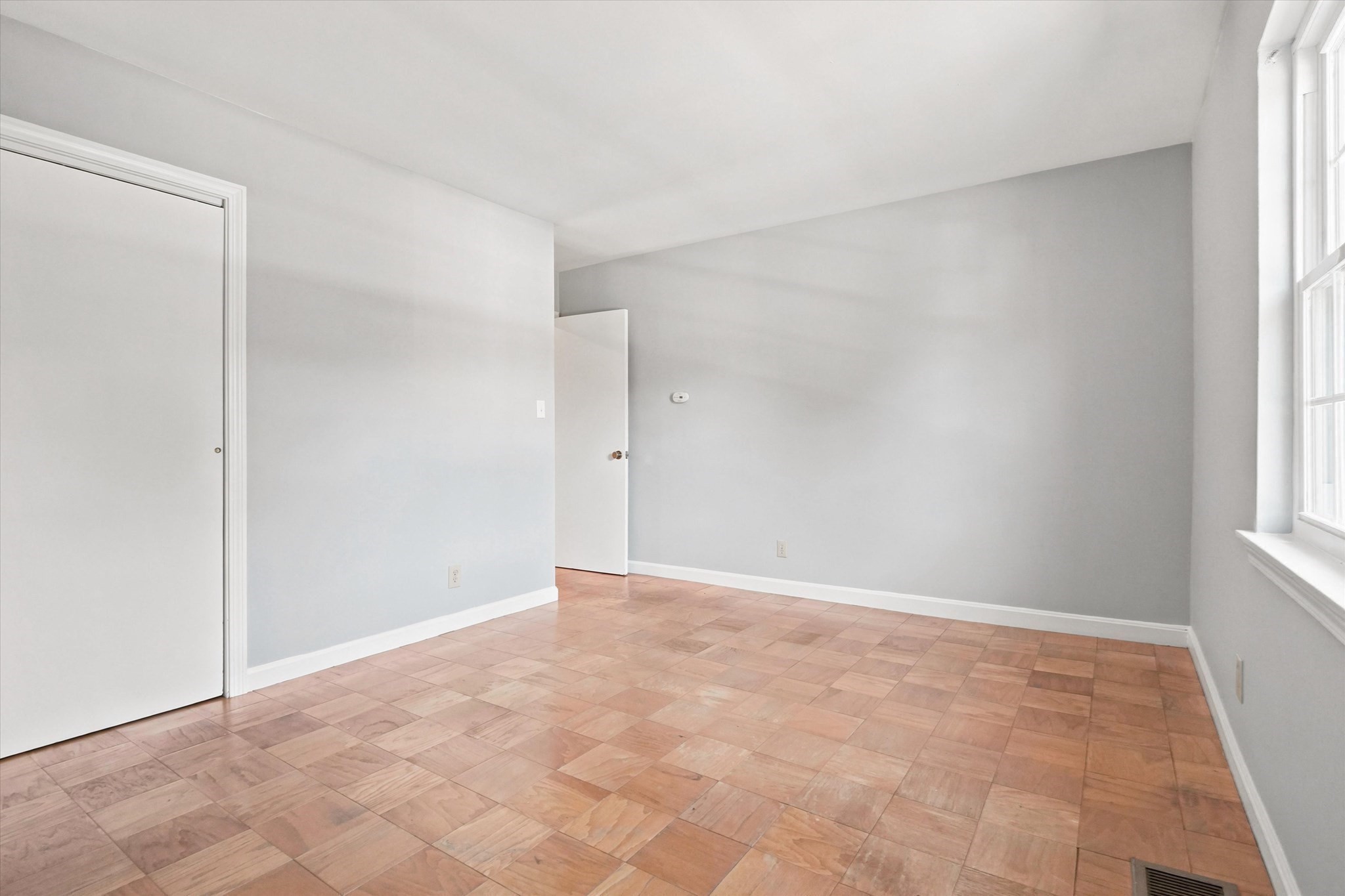 104 Windsor Drive # 104 Property Photo 20