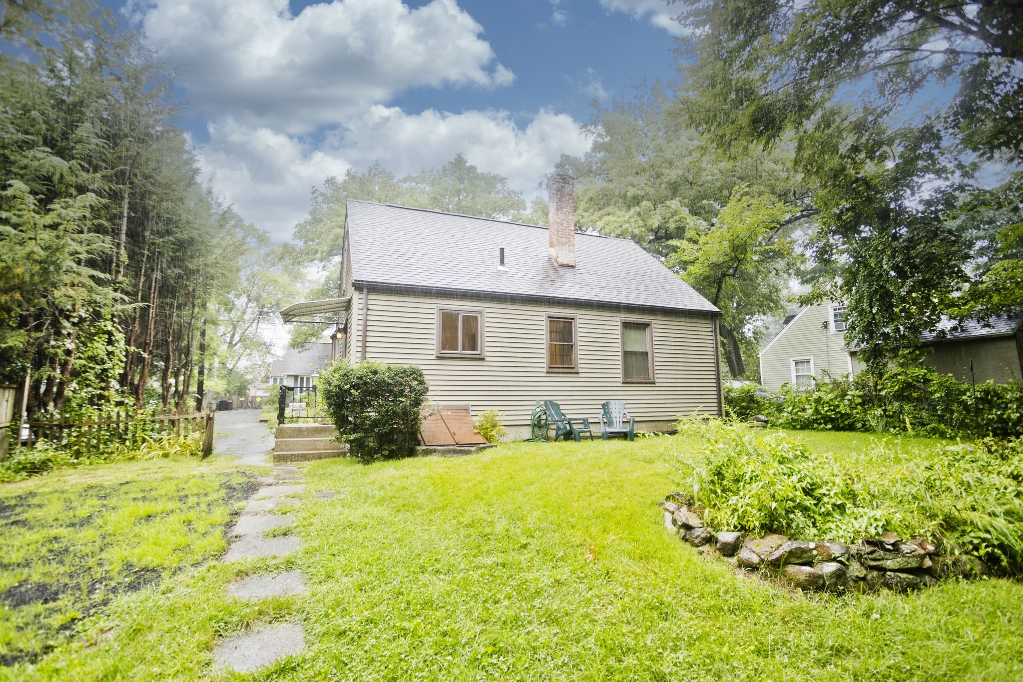 55 Arden St Property Photo 4