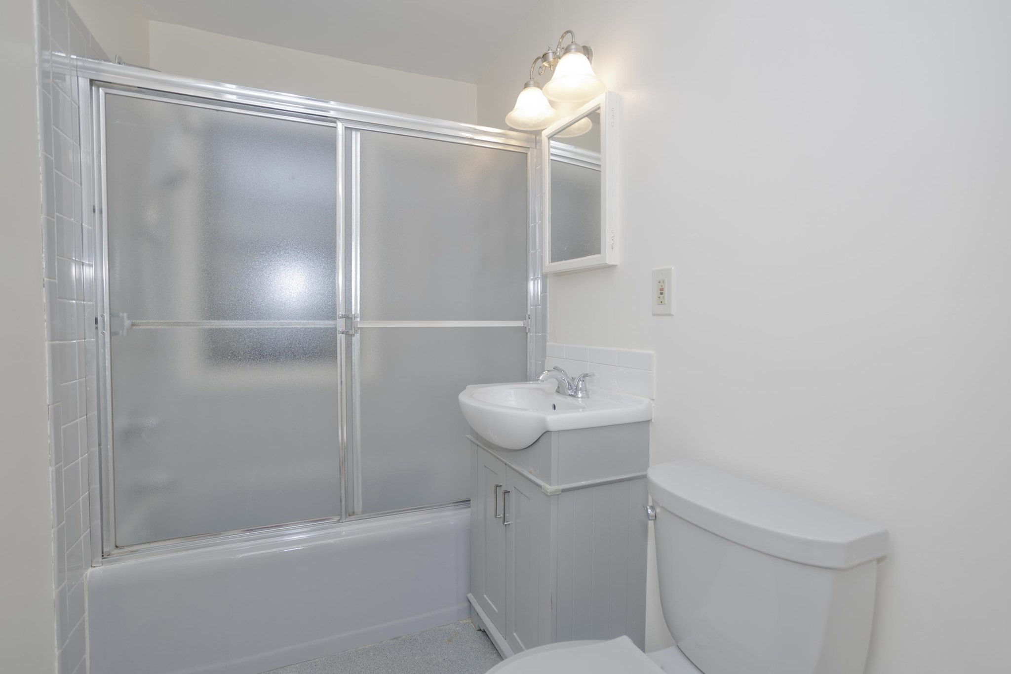 55 Arden St Property Photo 23