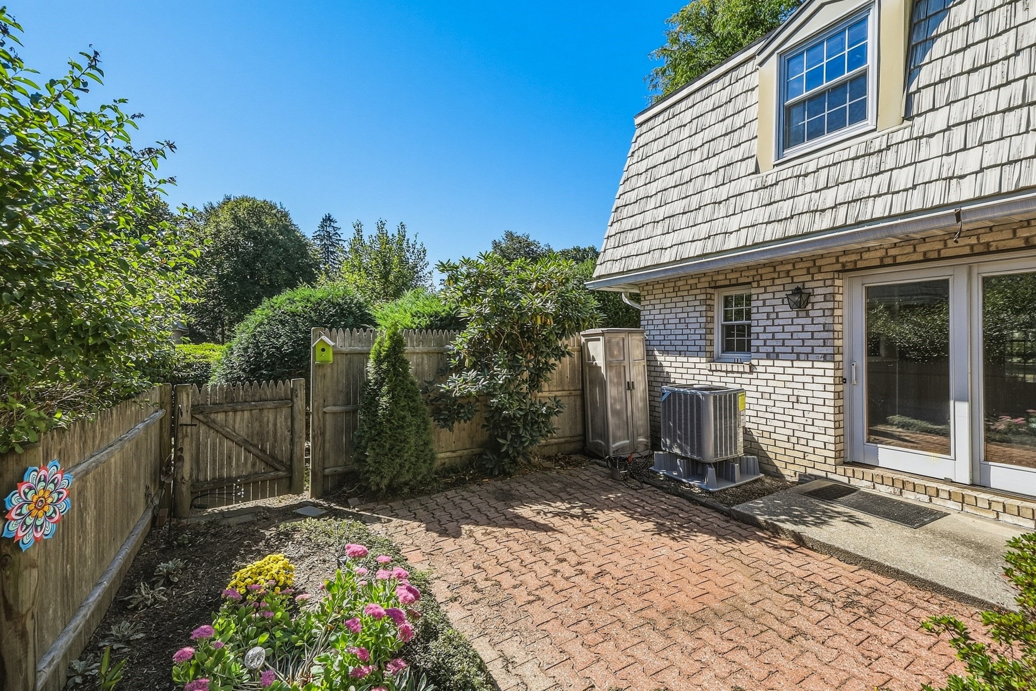 152 Corey Colonial # 152 Property Photo 6