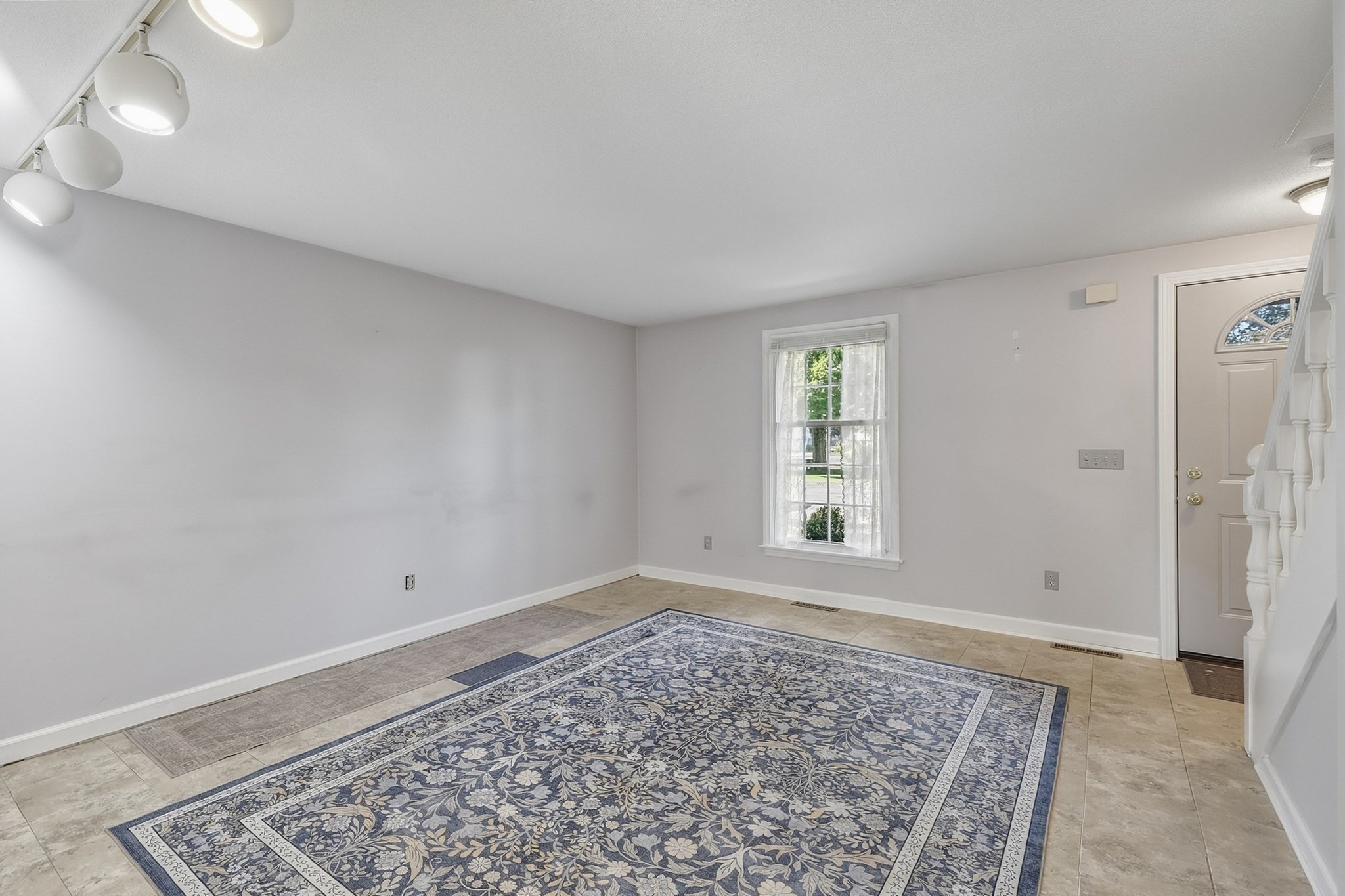 152 Corey Colonial # 152 Property Photo 11