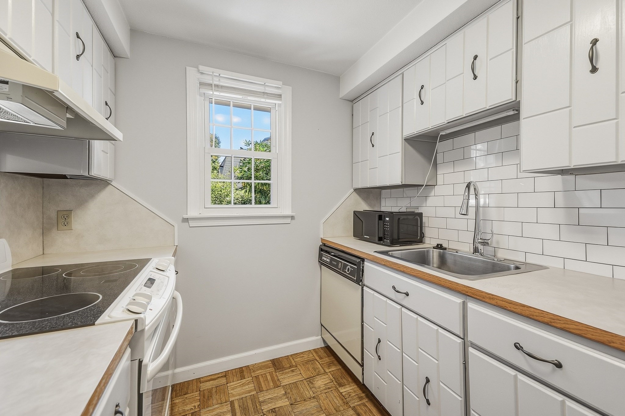 152 Corey Colonial # 152 Property Photo 16