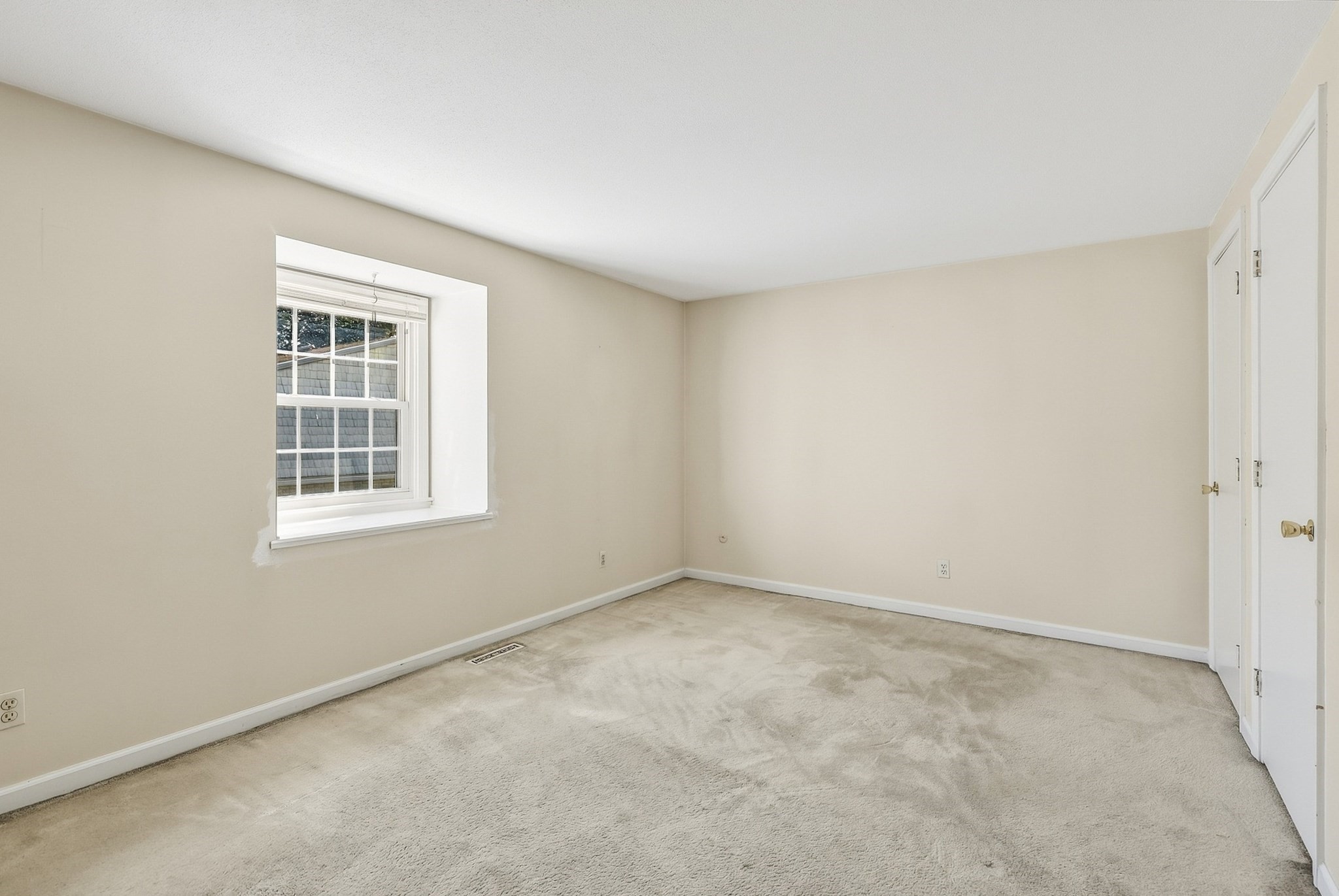 152 Corey Colonial # 152 Property Photo 21