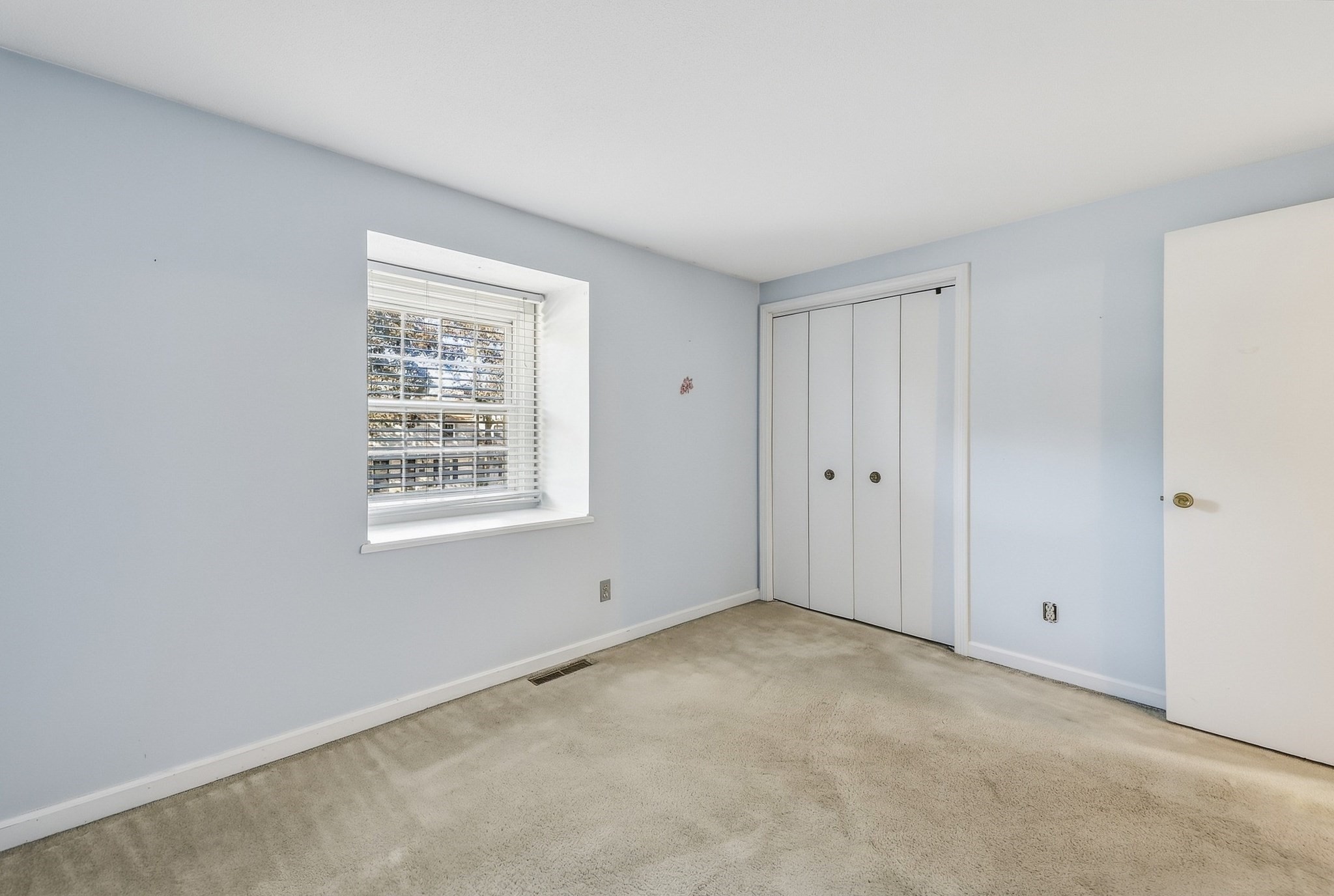 152 Corey Colonial # 152 Property Photo 25