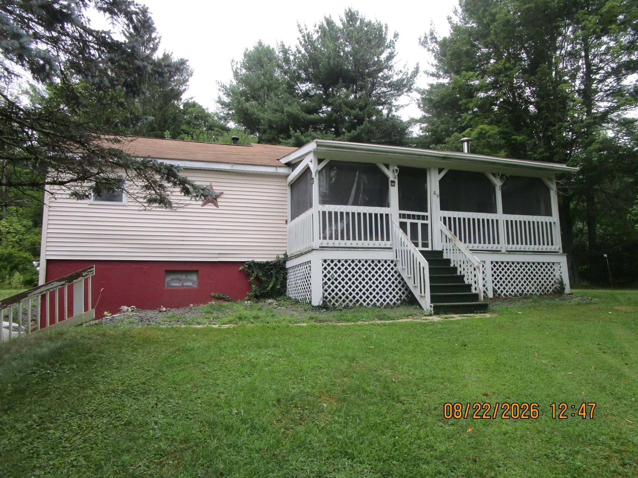49 Wire Village Rd Property Photo 1