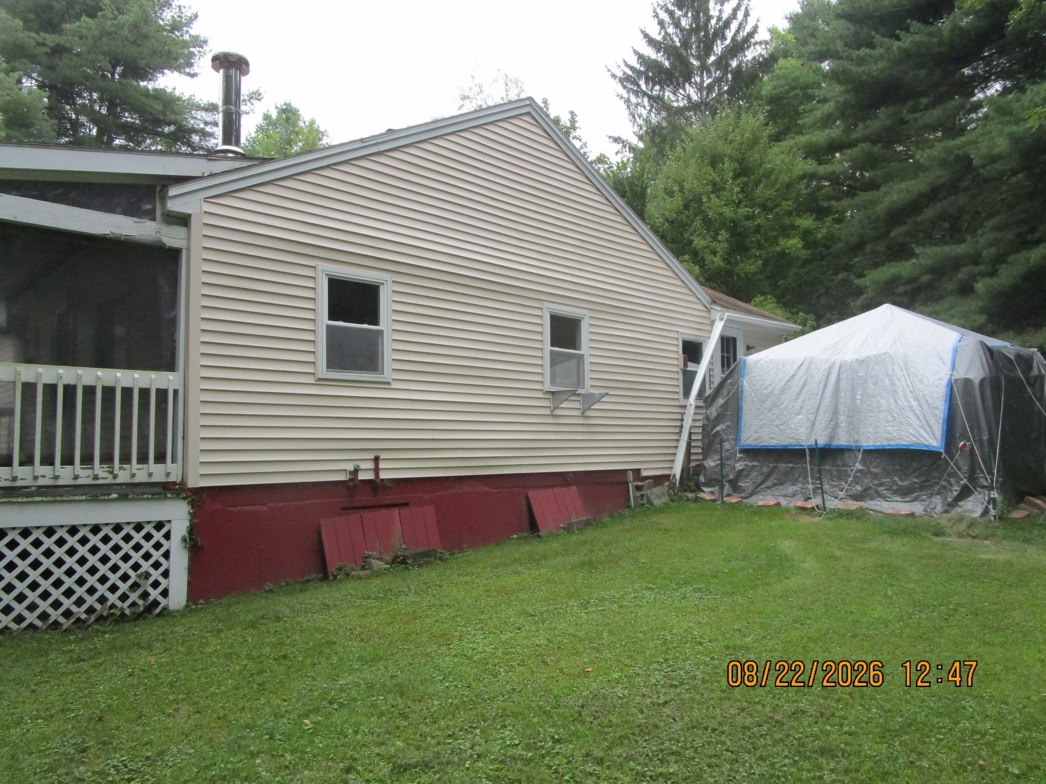 49 Wire Village Rd Property Photo 2