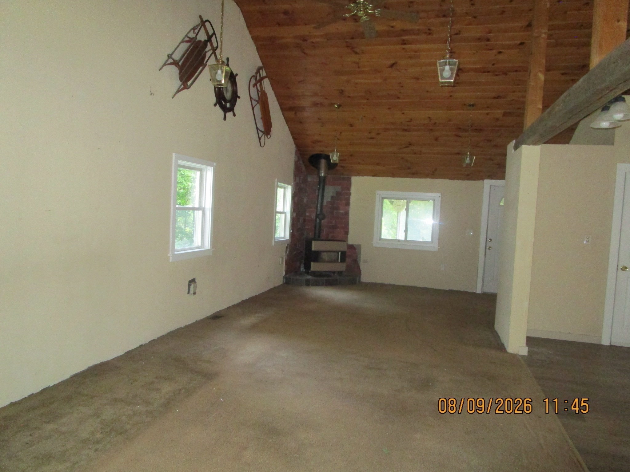 49 Wire Village Rd Property Photo 8