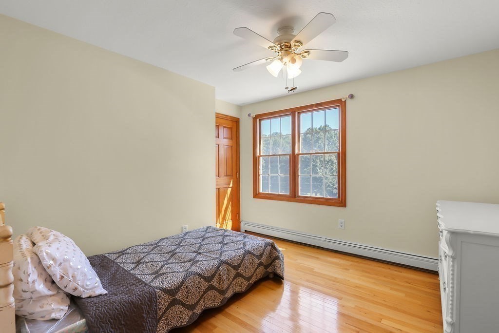 41 Virginia Ave Property Photo 16