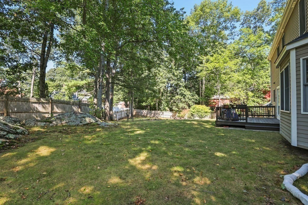 41 Virginia Ave Property Photo 24