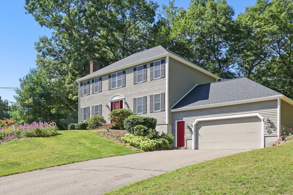 41 Virginia Ave Property Photo 29