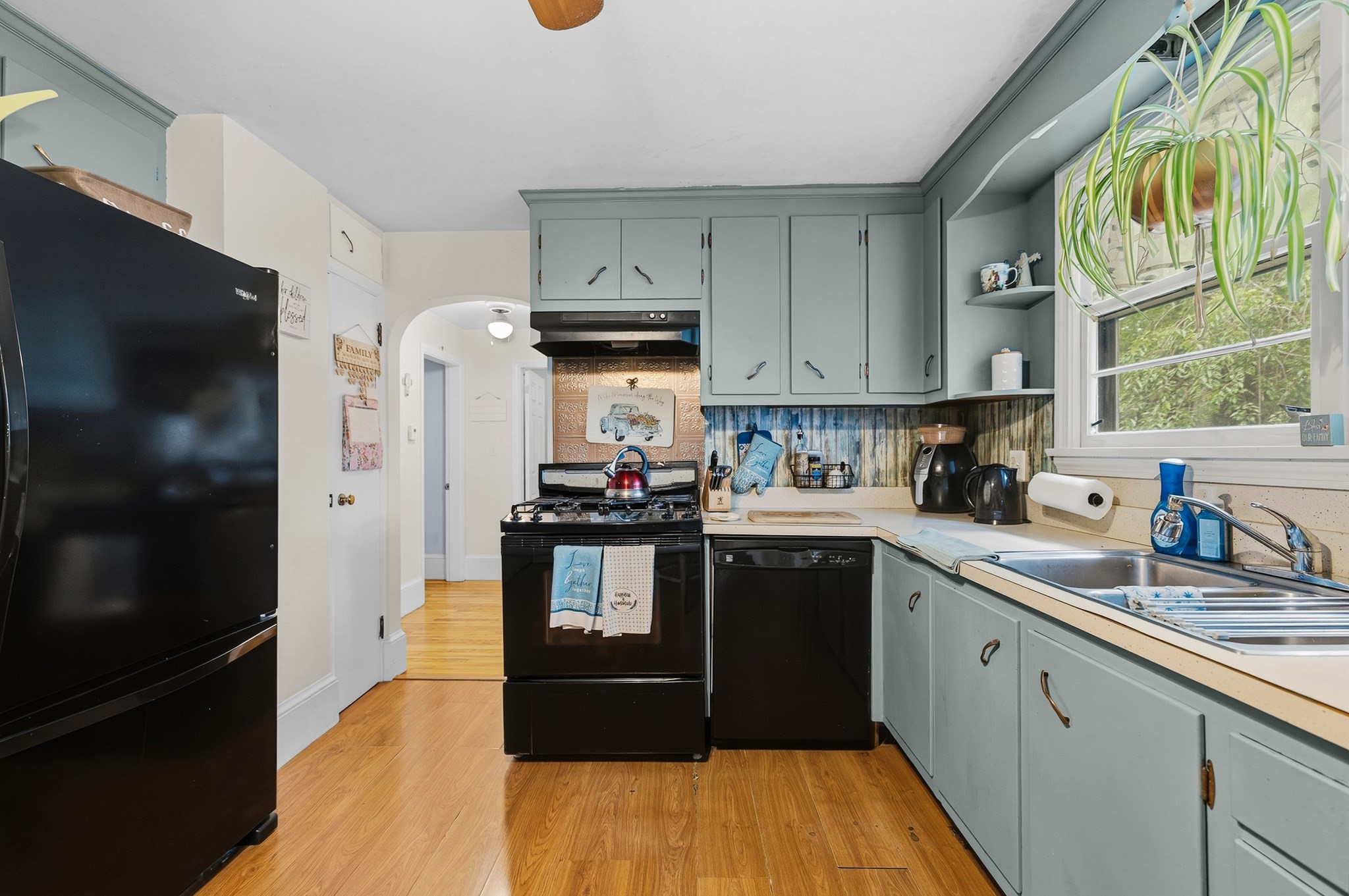 7 Norfolk Ave Property Photo 7