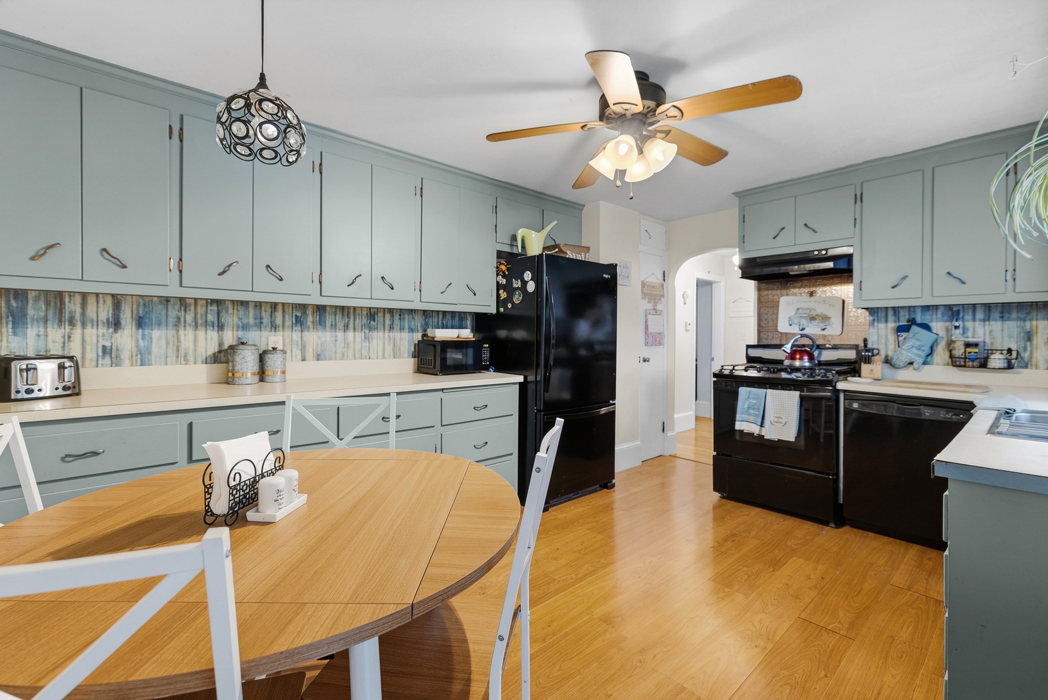 7 Norfolk Ave Property Photo 8