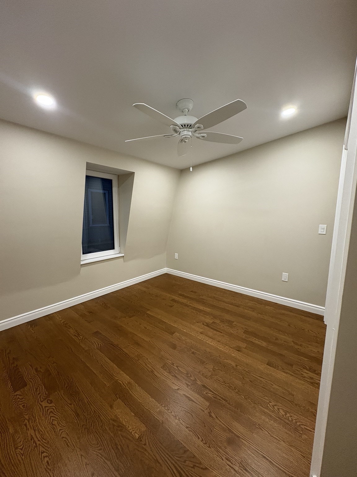 11 Burrill Pl # 3 Property Photo 15
