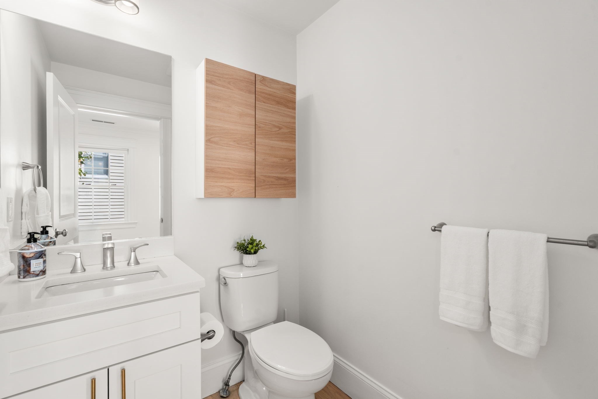 156 Ash Street # 2 Property Photo 13