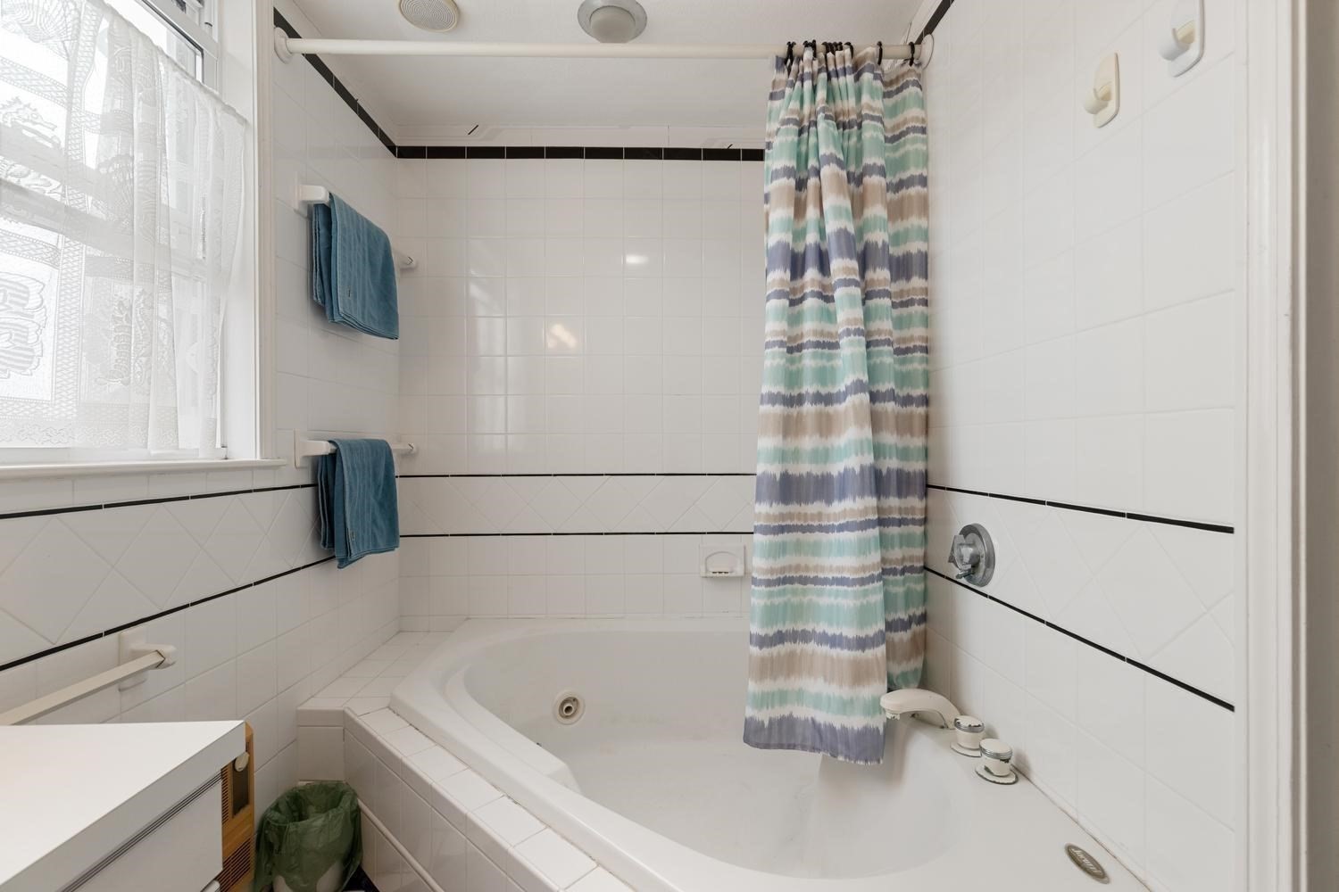 11 Tudor St Property Photo 26