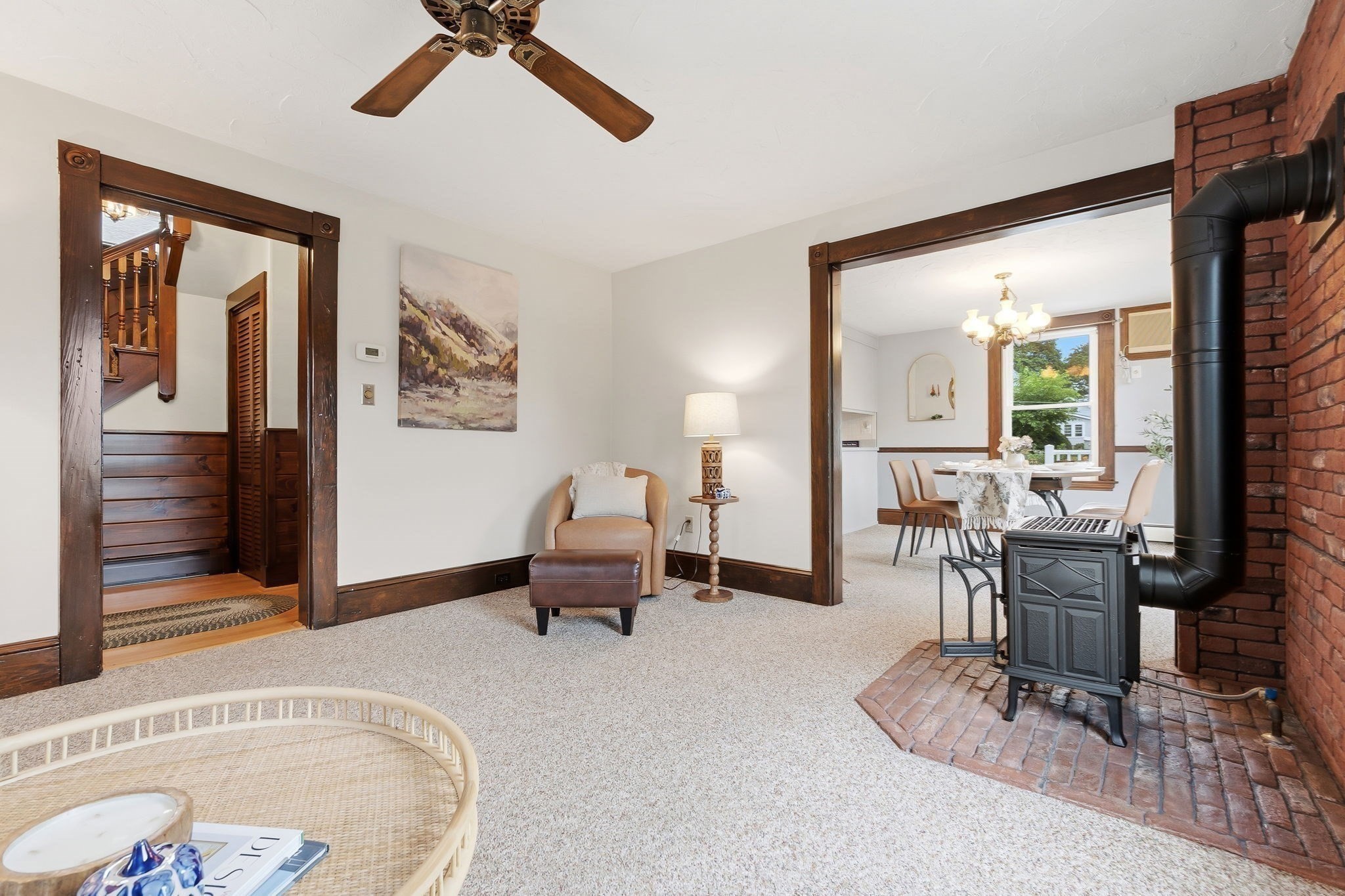 4 Longfellow St Property Photo 5