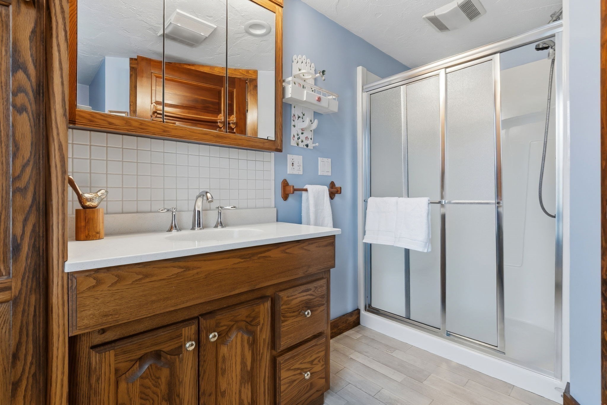 4 Longfellow St Property Photo 17