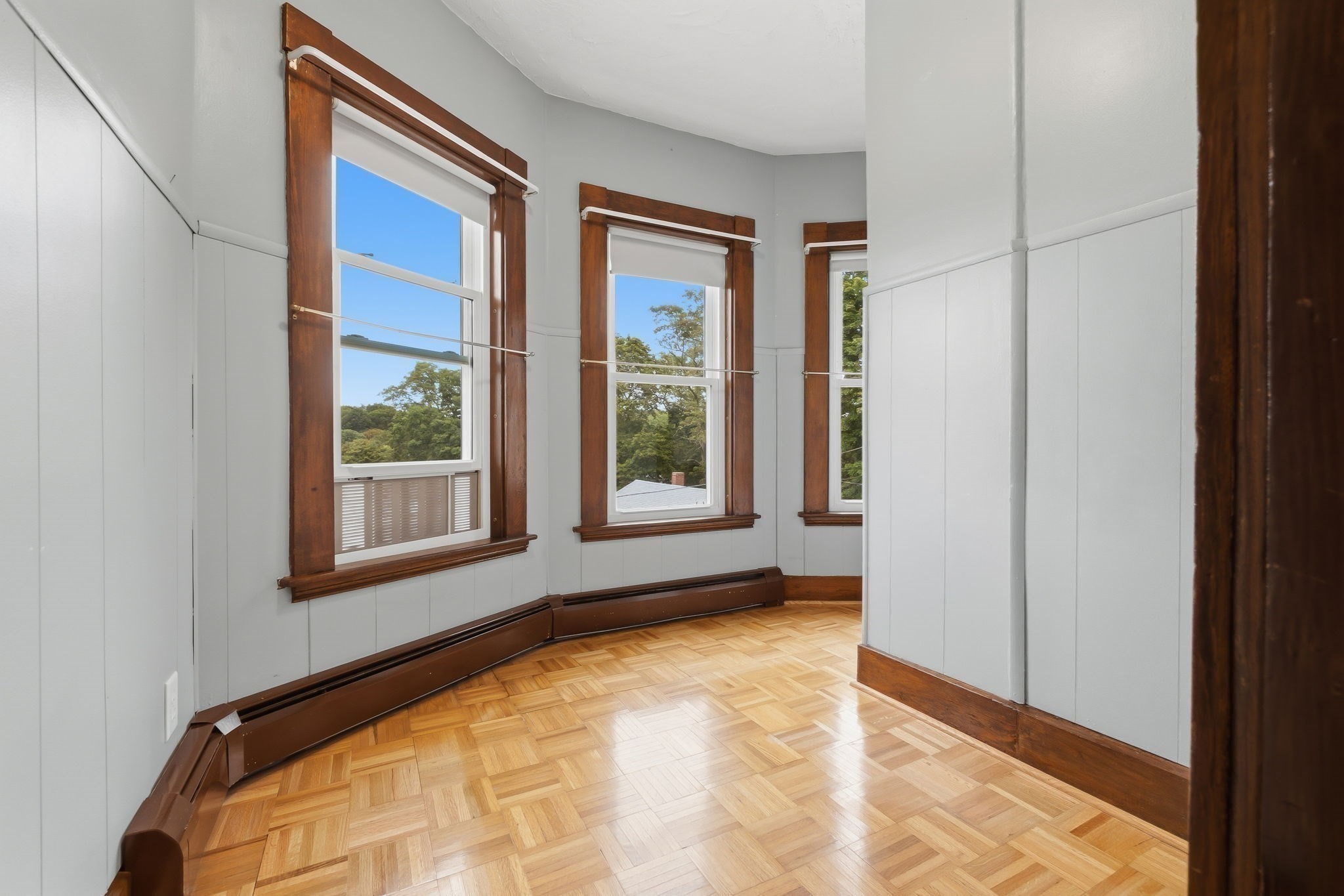 4 Longfellow St Property Photo 22