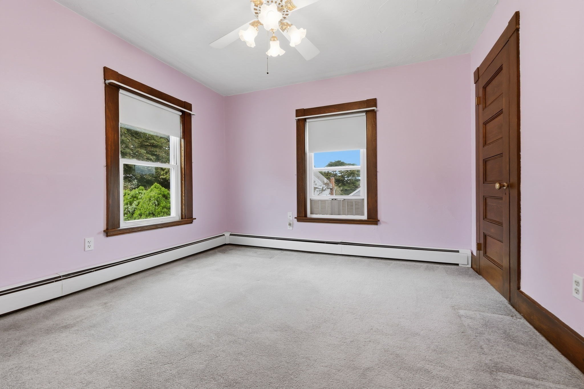 4 Longfellow St Property Photo 23
