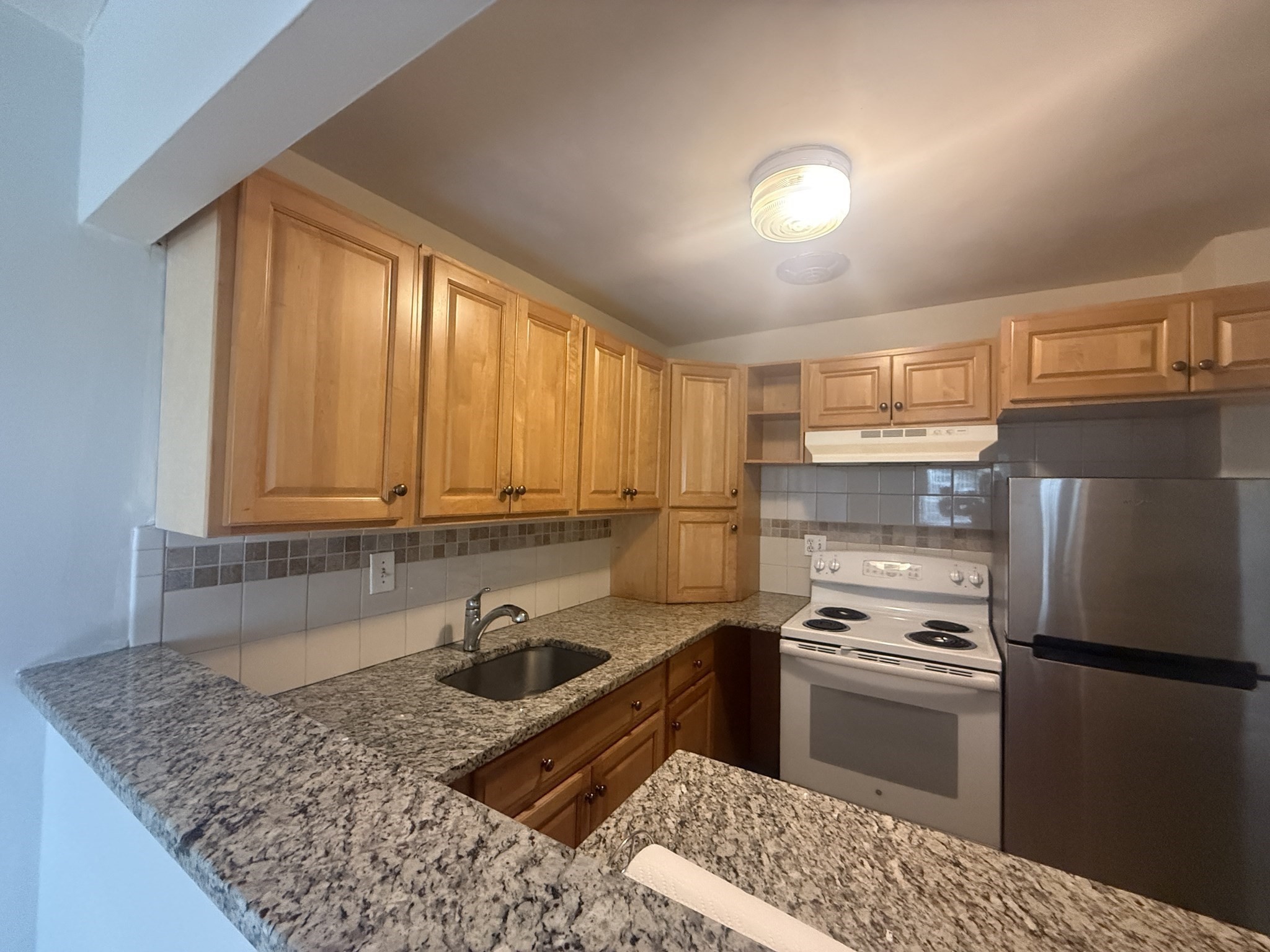 5050 Washington # 214 Property Photo 2