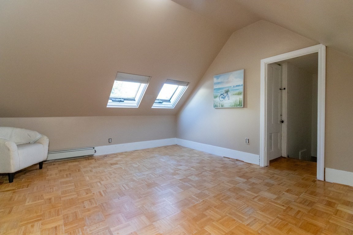 1070 Liberty St Property Photo 21