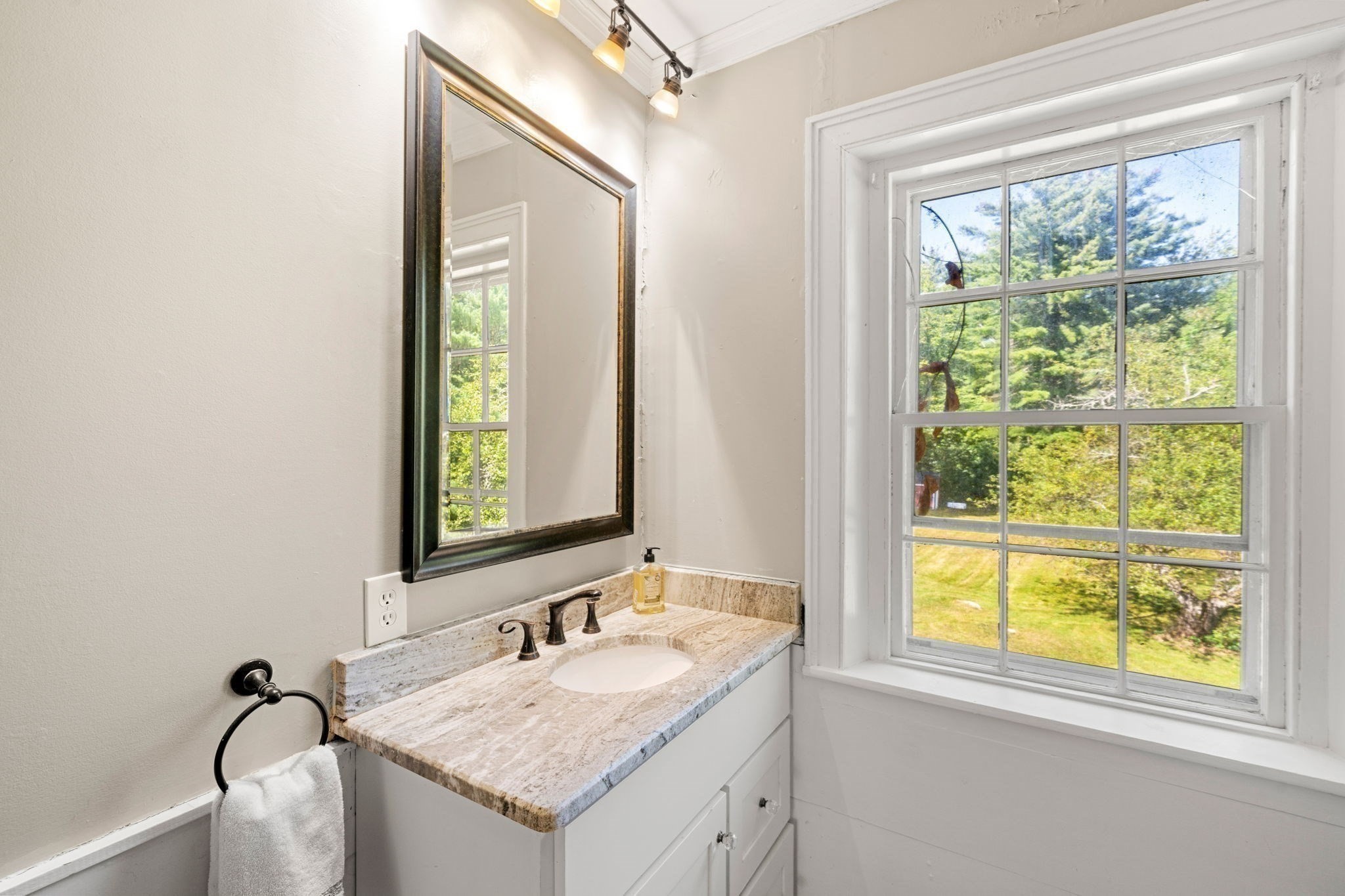 53 Groton Rd Property Photo 31