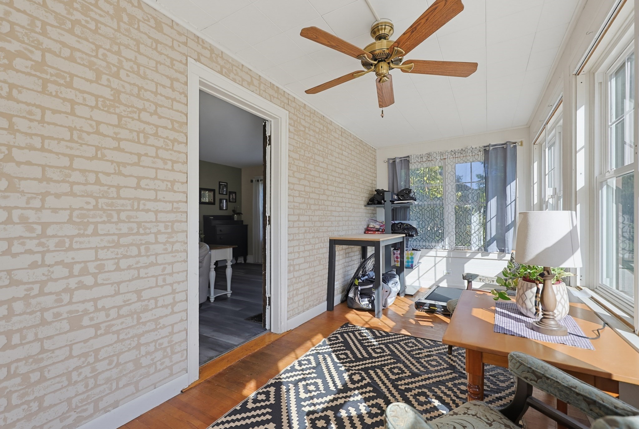 4 Cherry St Property Photo 17