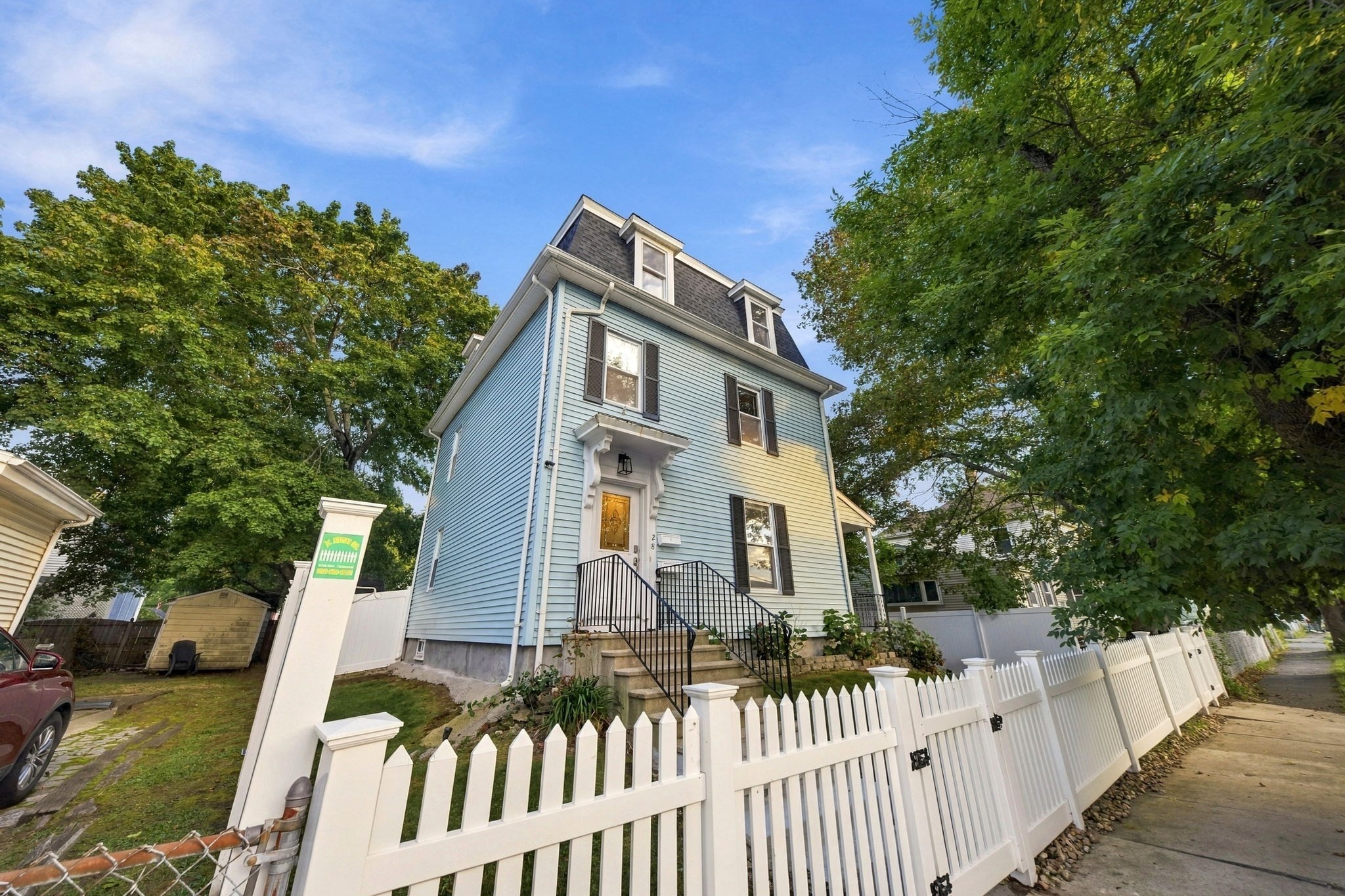 28 S Warren St Property Photo 1