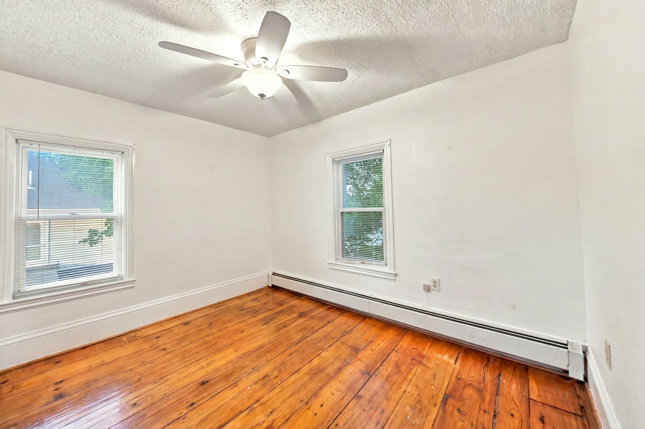 28 S Warren St Property Photo 11