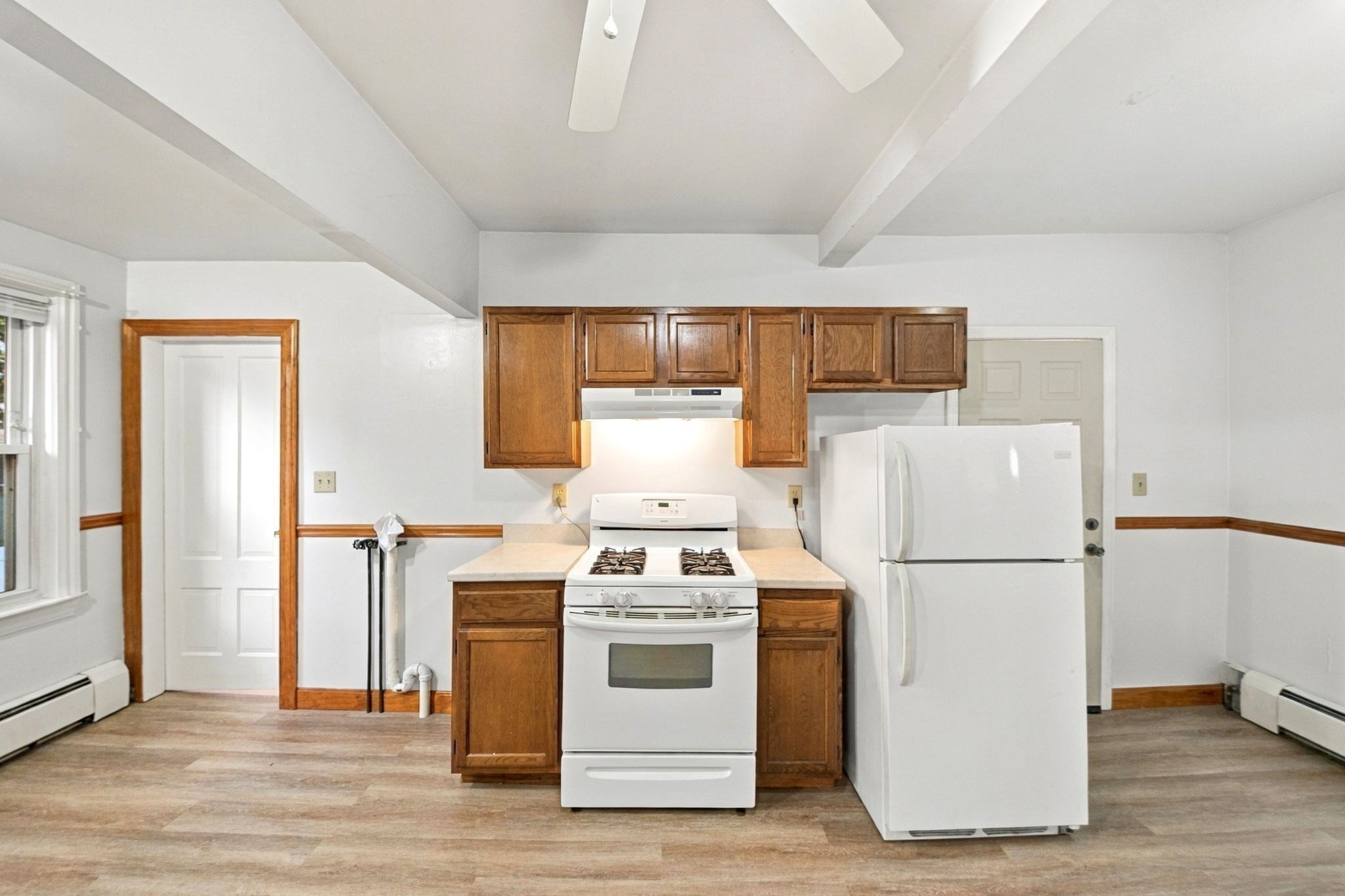 28 S Warren St Property Photo 24