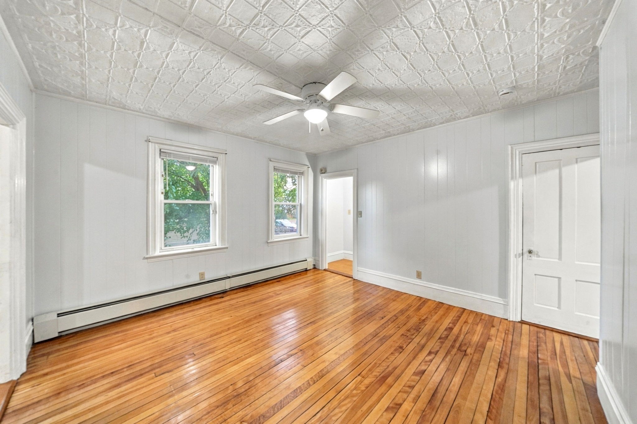 28 S Warren St Property Photo 27