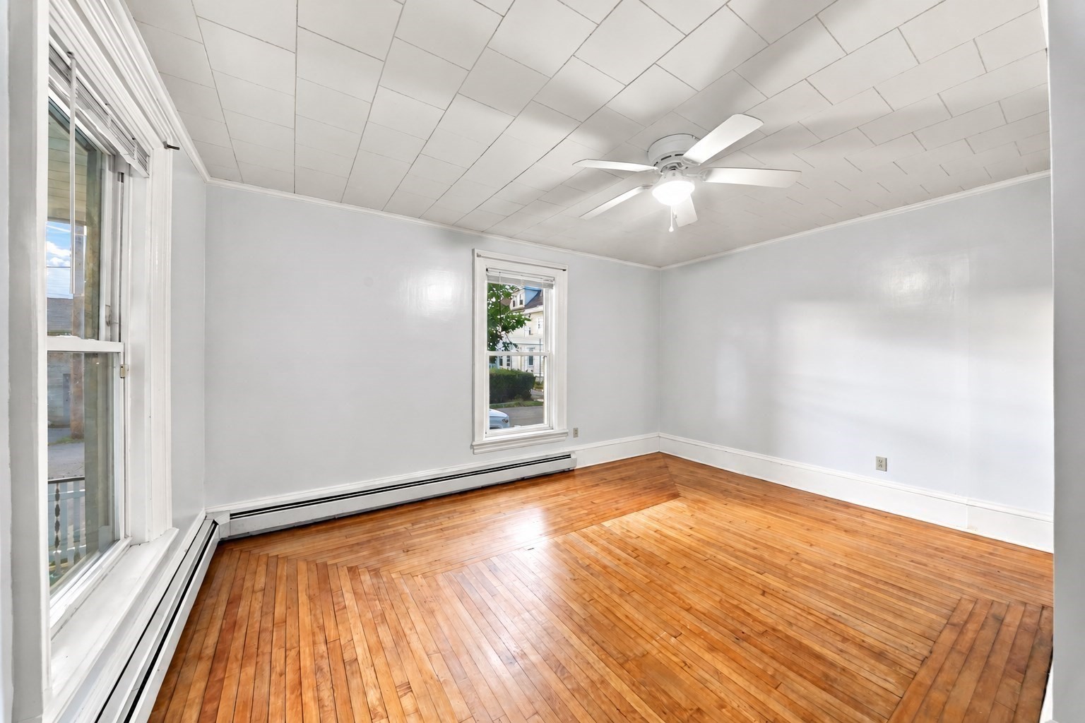 28 S Warren St Property Photo 29